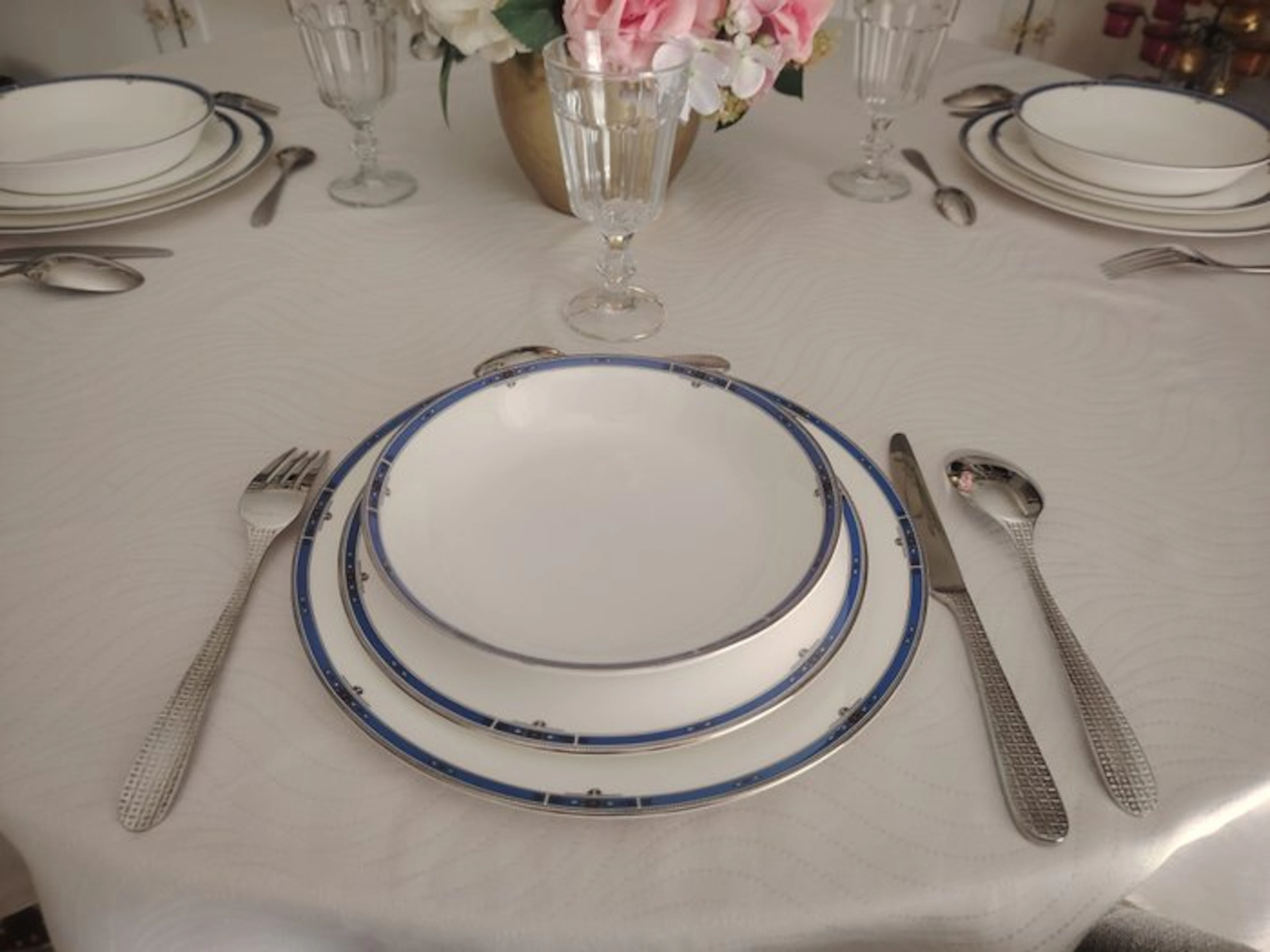 Wedgwood - Table service (17) - Kingsbridge - Porcelain