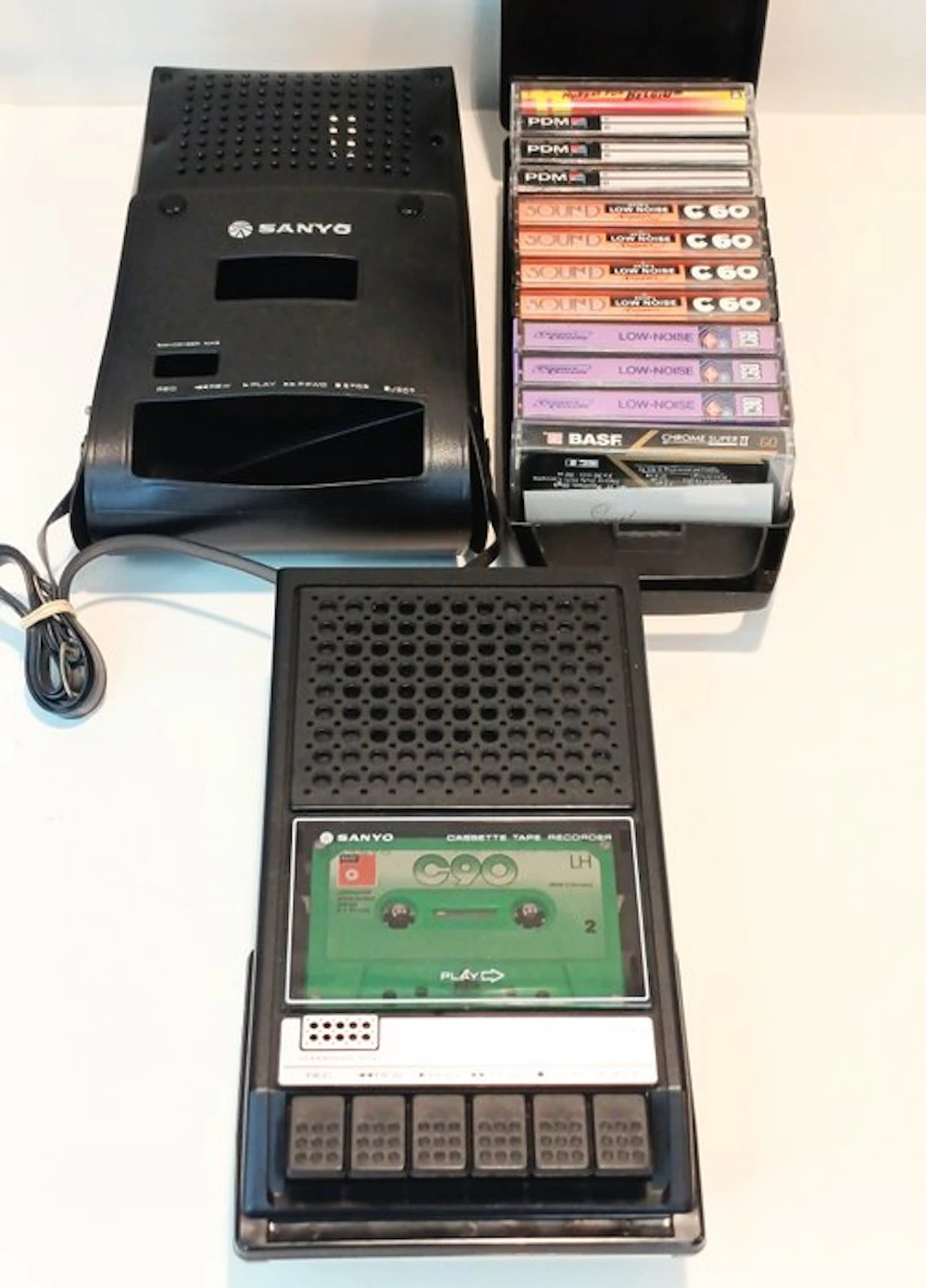 Sanyo - M 2541 Portable tape recorder