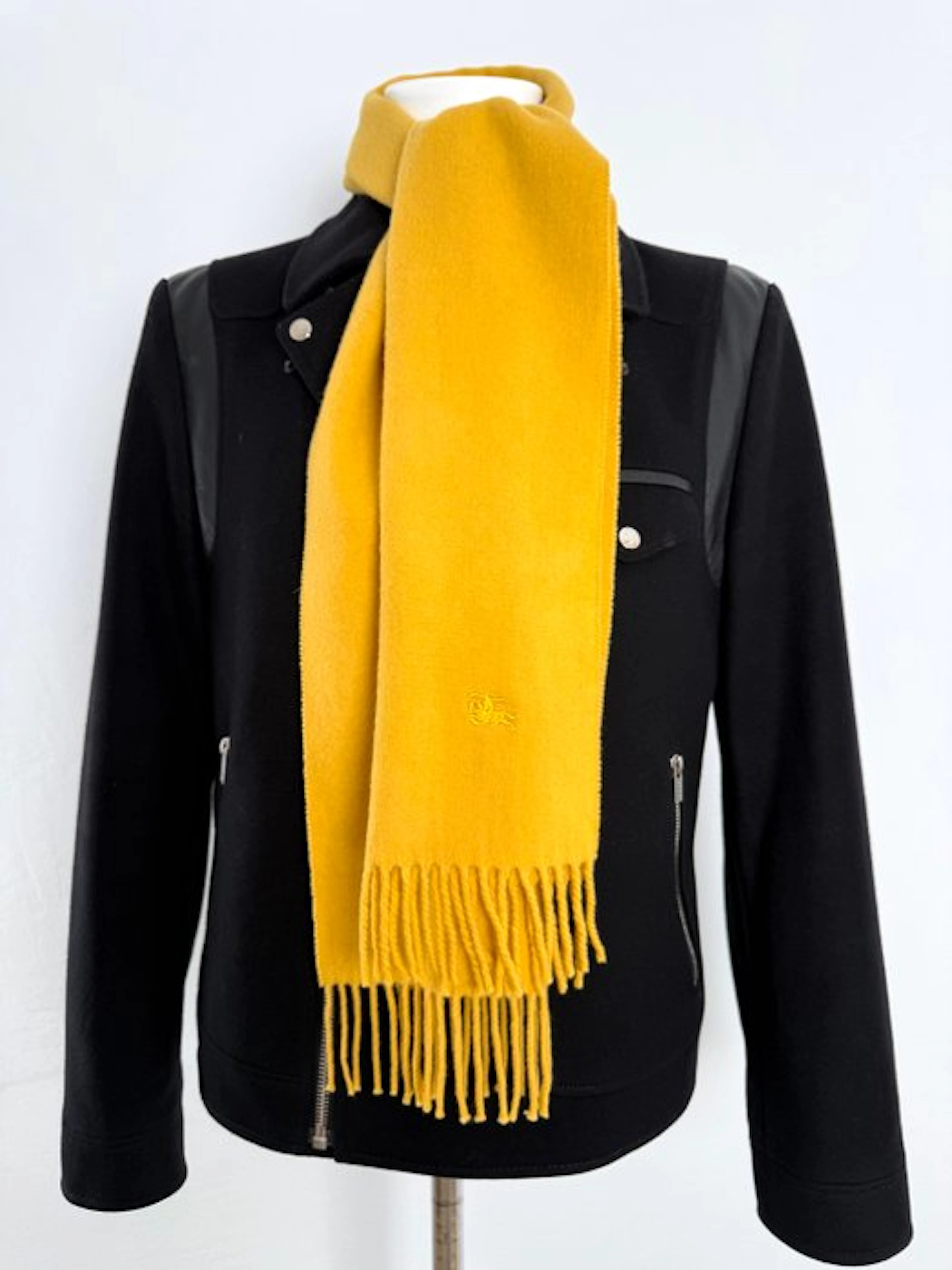 Burberry - Scarf