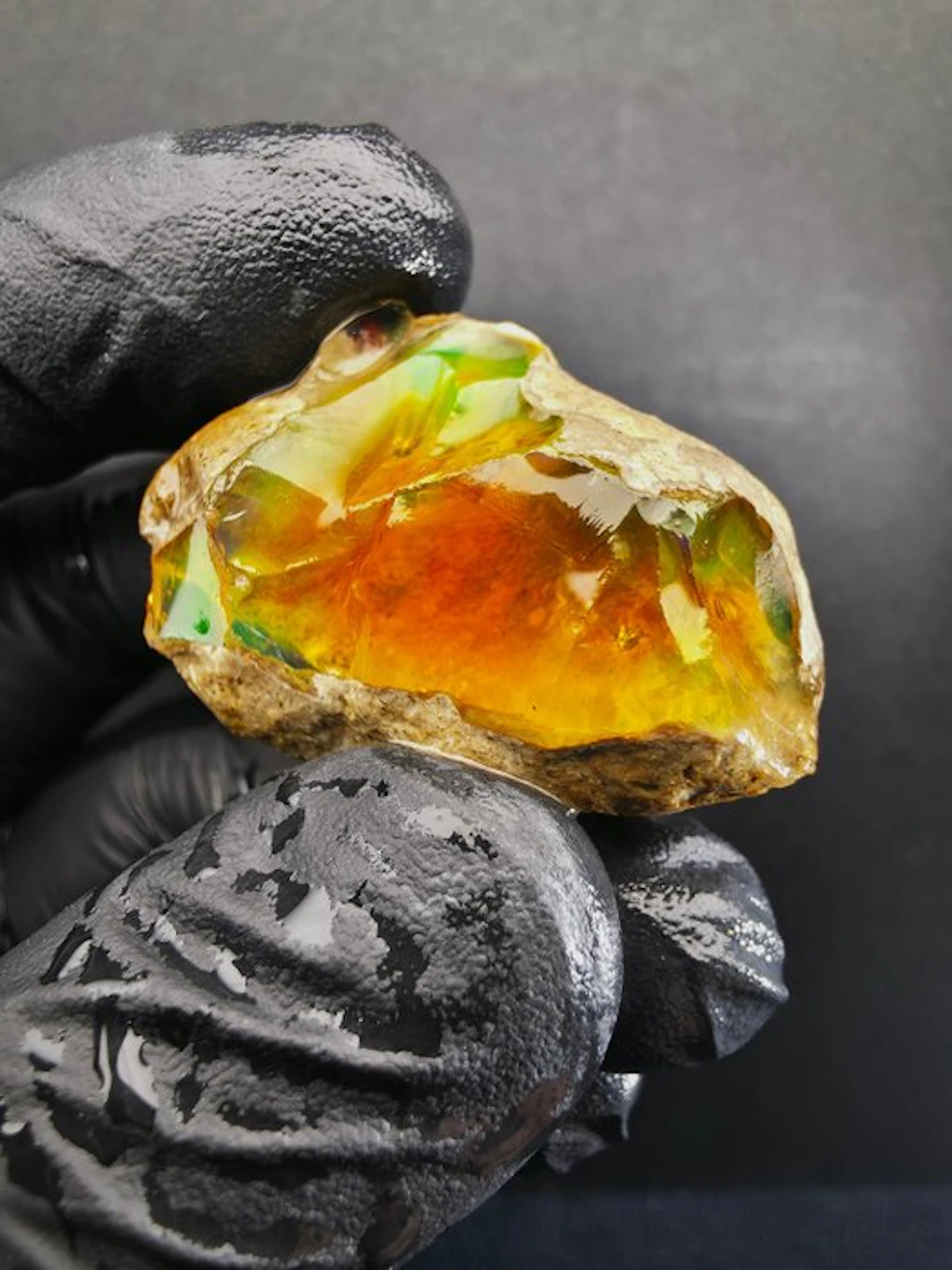 15.88gr Crystal Opal Specimen Rough- 15.88 g