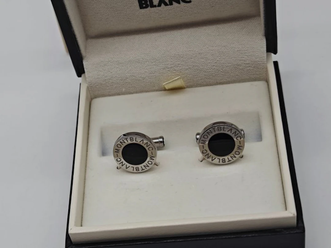 Steel - Cufflinks - Cufflinks and Nike cap