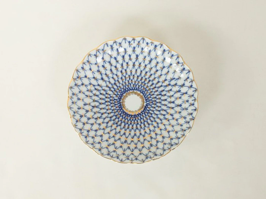 Lomonosov Imperial Porcelain Factory - Pastry dish...