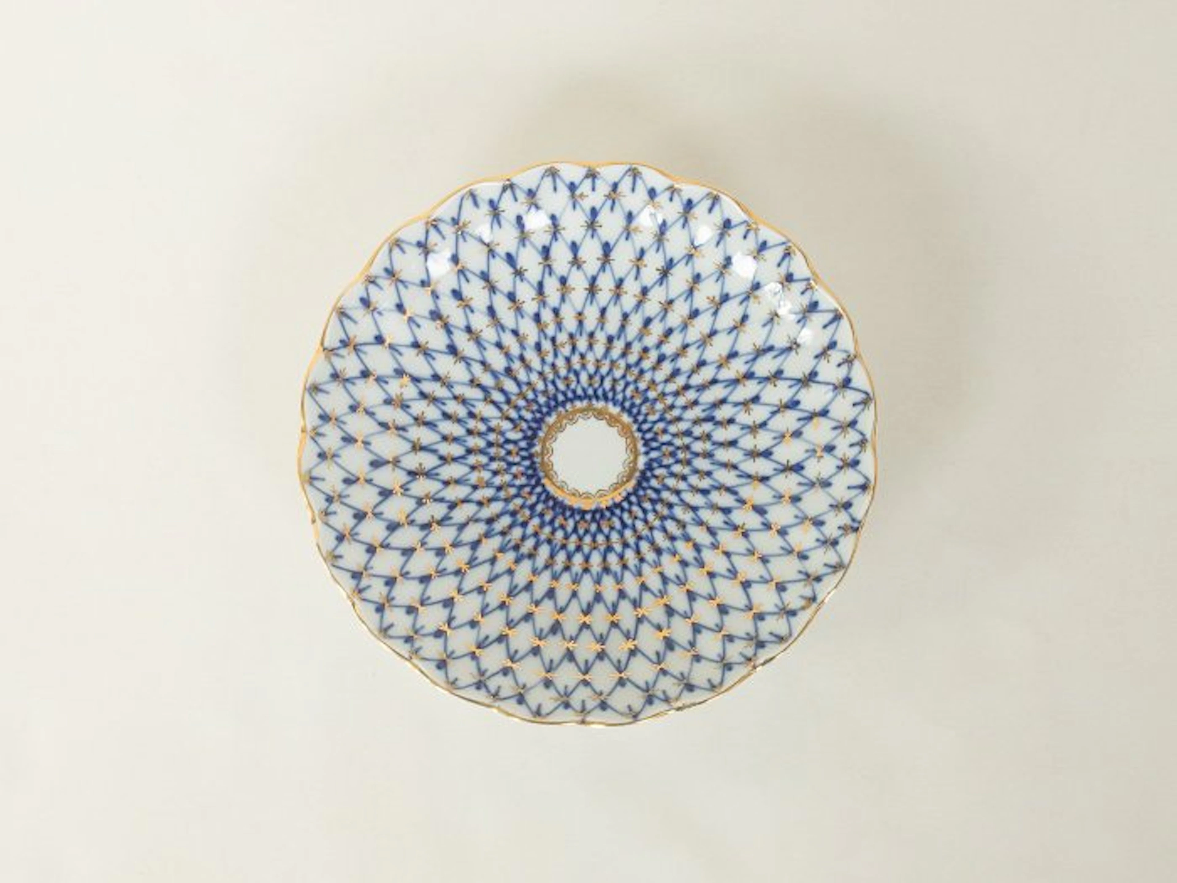 Lomonosov Imperial Porcelain Factory - Pastry dish...