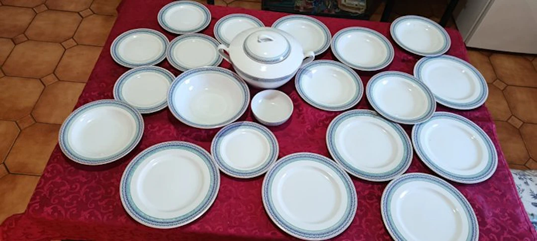 Table service for 6 (20) - Porcelain - Prinz von Storch - Serviz