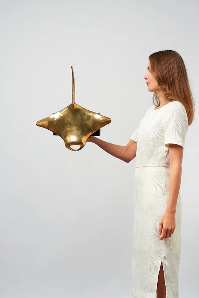 Sculpture, Sculpture of Manta Ray - 27 cm - Bronze