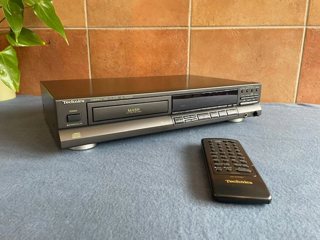 Technics - SL-PG440A 'MASH 1-bit D/A Converter' CD player