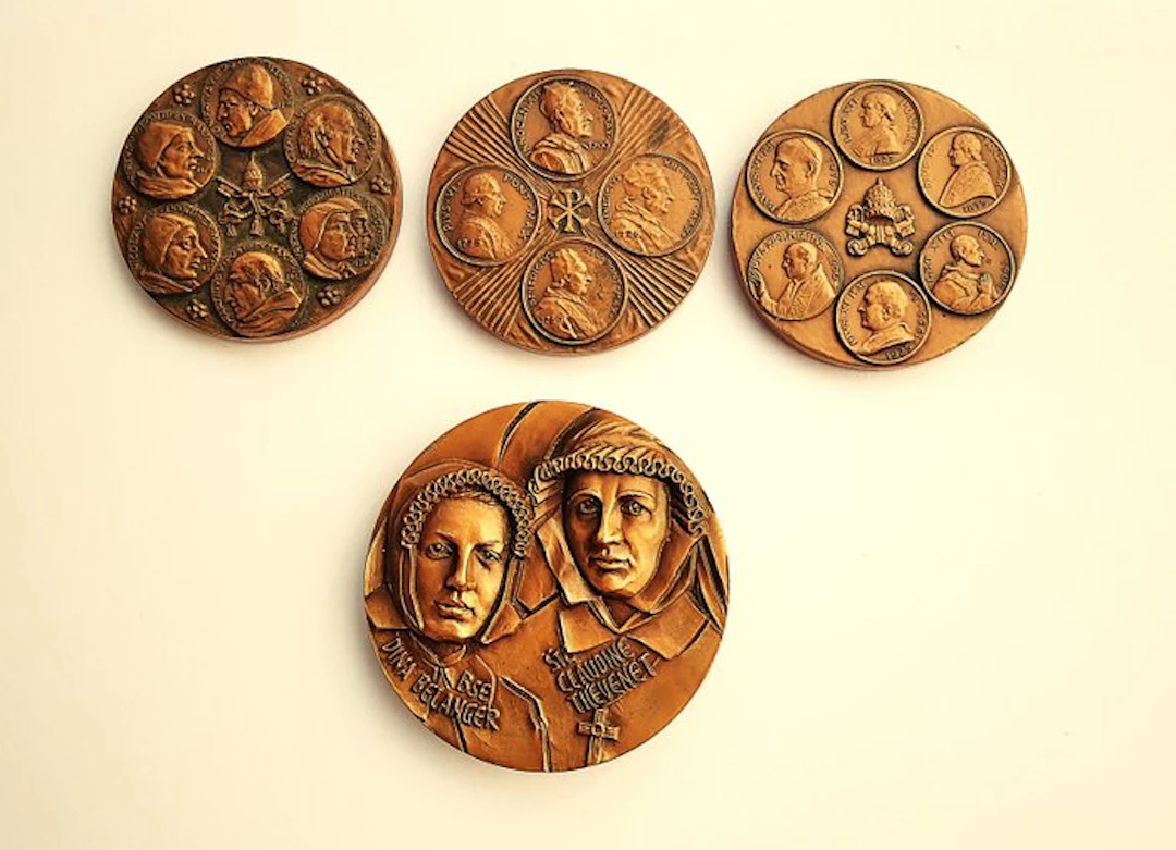 Vatican. Lotto 4 Medaglie Bronzo - incluso Tris Giubileo 1975 (No