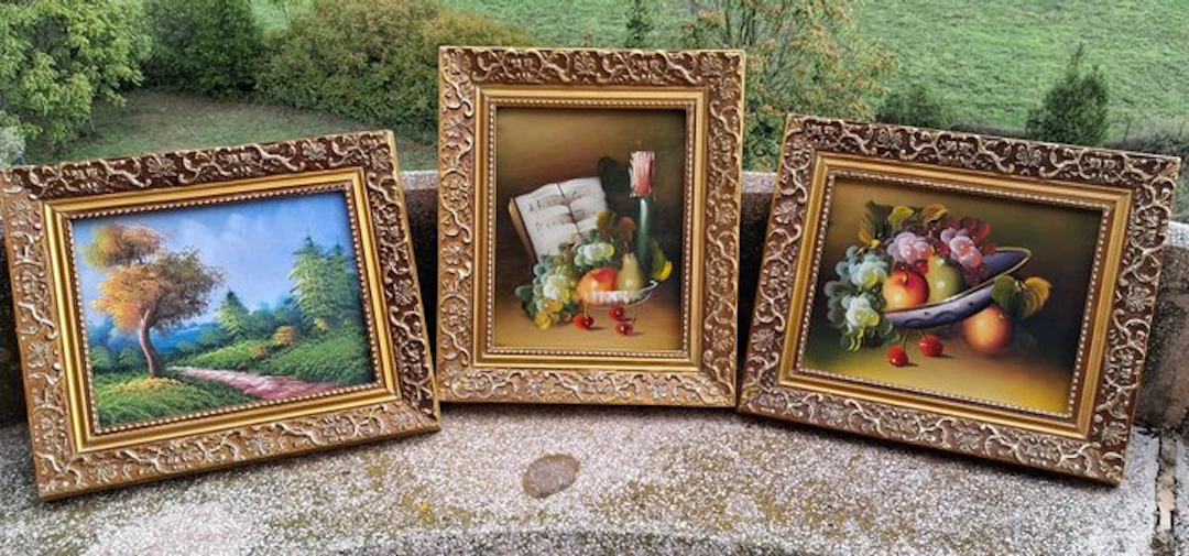 Frame (3) - Wood, Plaster - 30 x 35 cm