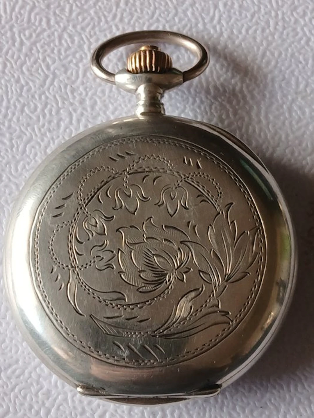 --TAVANNES WATCH Co --5,5cm[1900] - 1850-1900