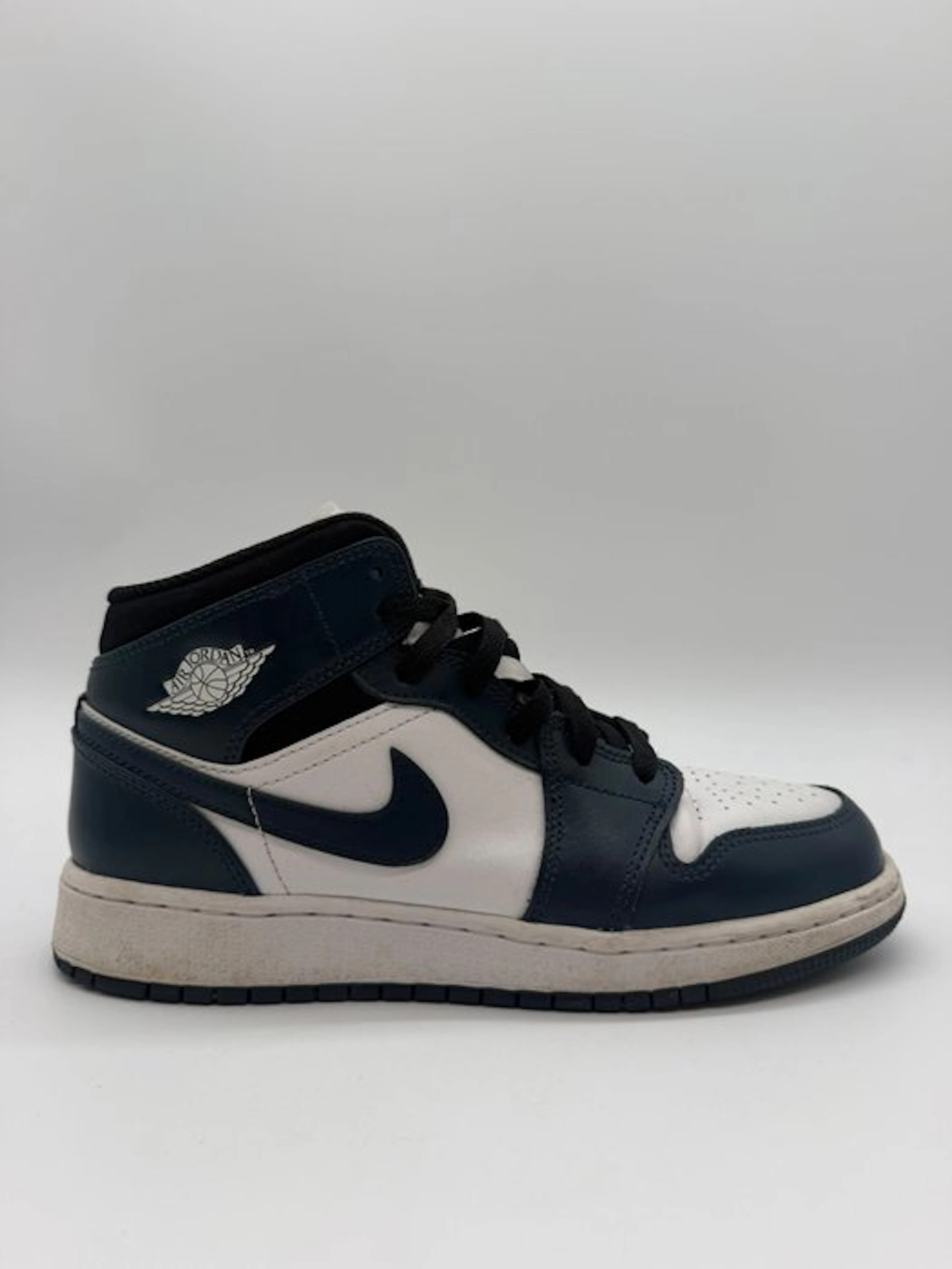 Air Jordan - Jordan 1 Mid Armory Navy (GS) - Sneakers - Size: EU 38.5