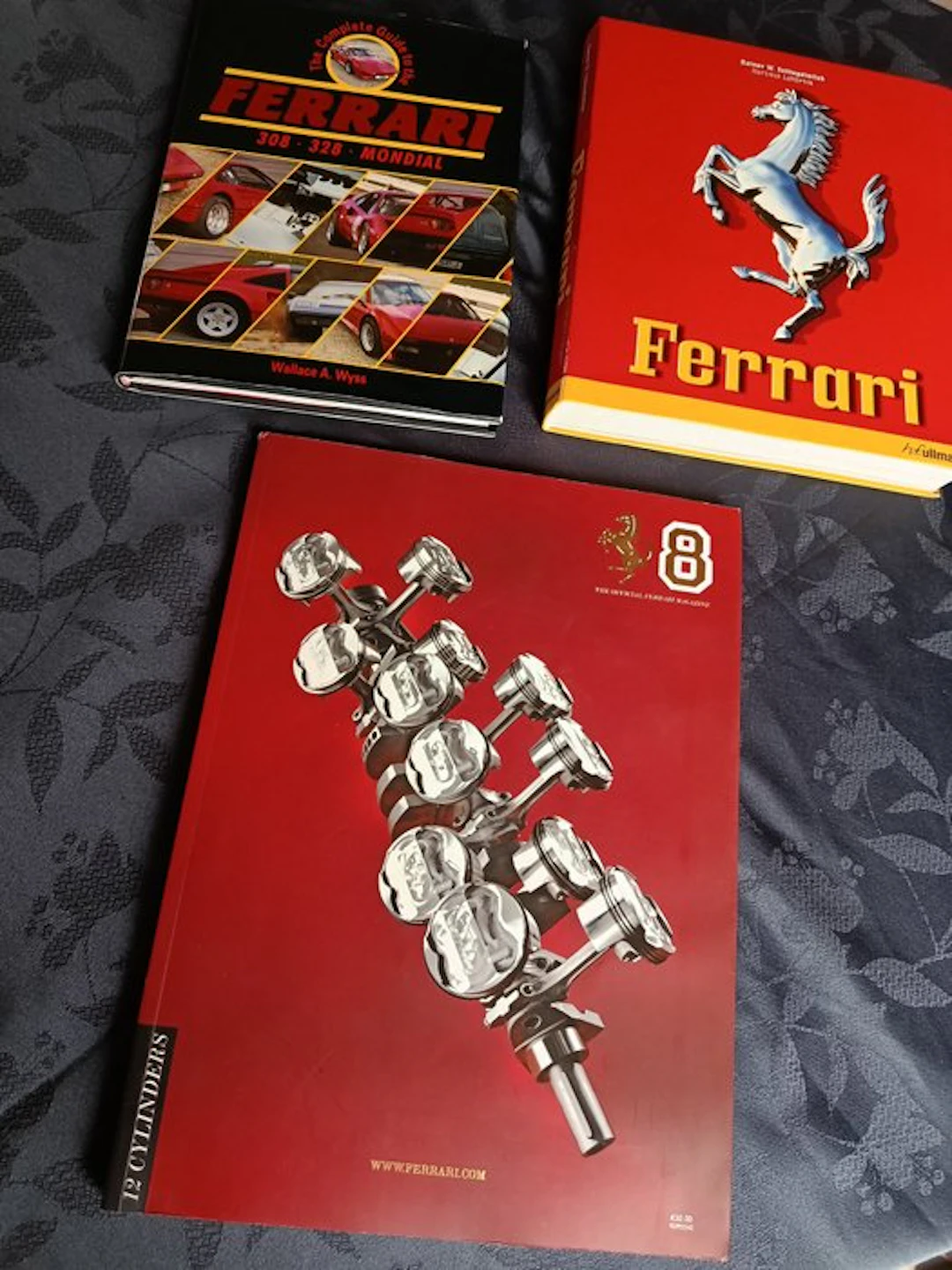 Book - Ferrari - 1982