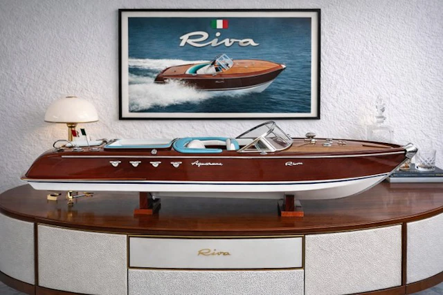 maquette de luxe Riva Aquarama bois 53cm 1:10 - Model boat