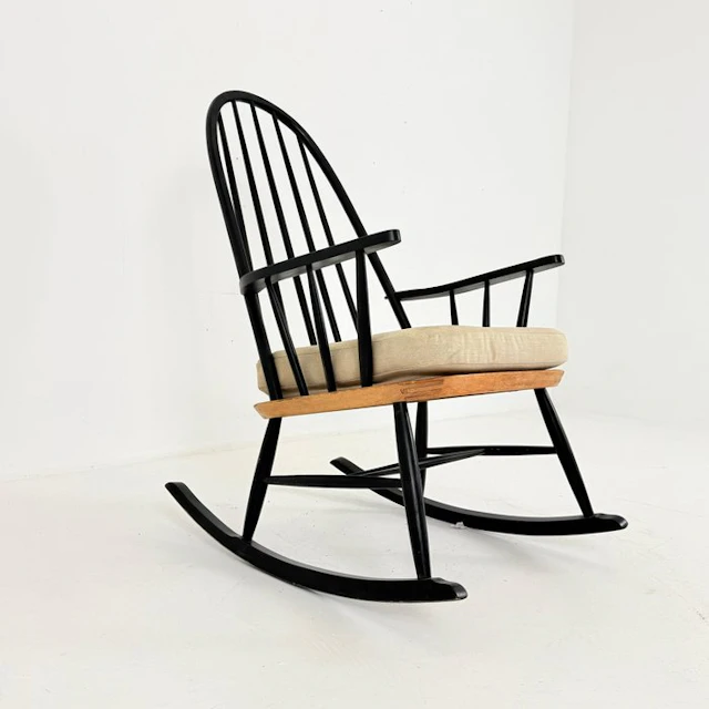 Lounge chair - Wood
