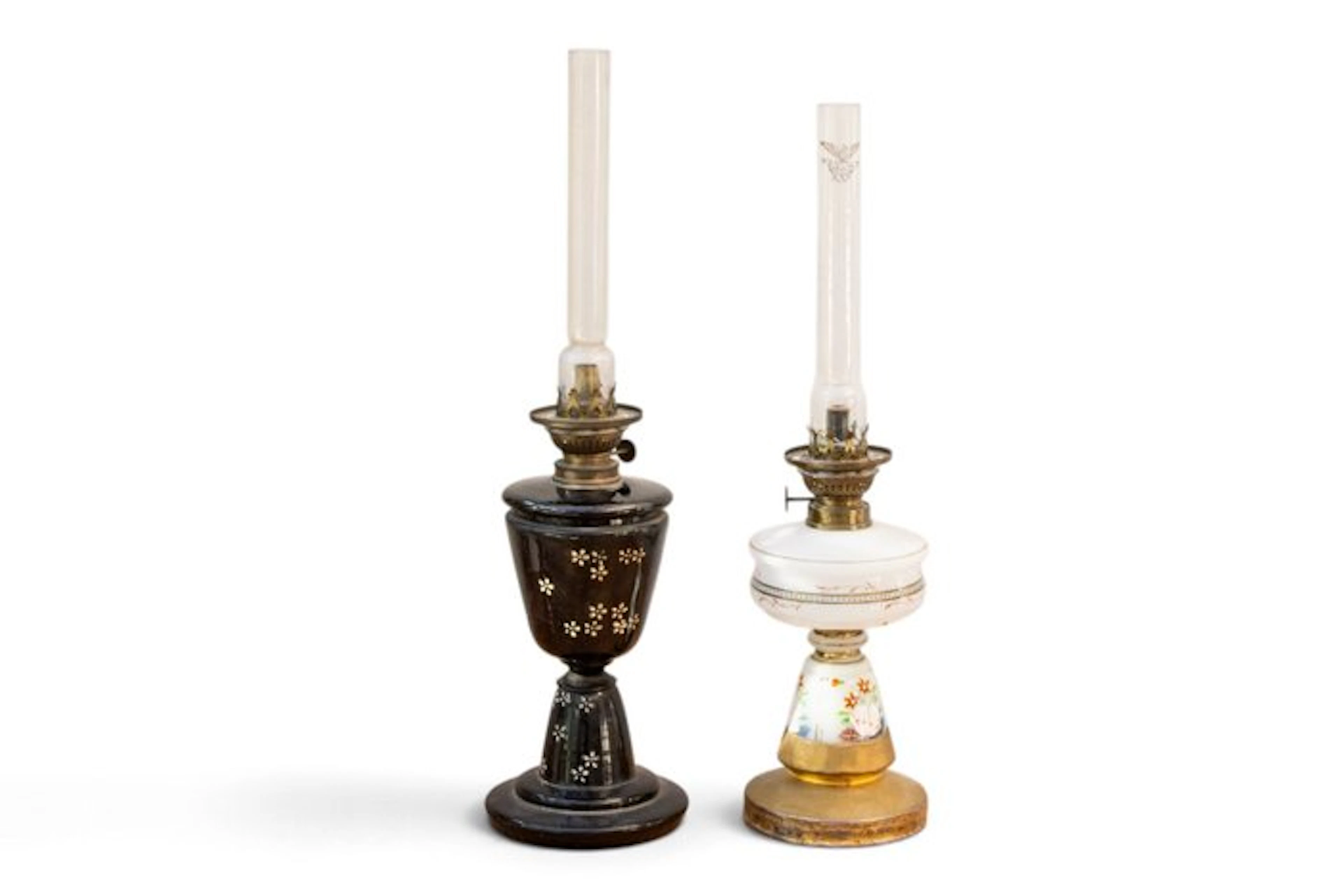 Kerosene lamp - decorate - Glass, opaline