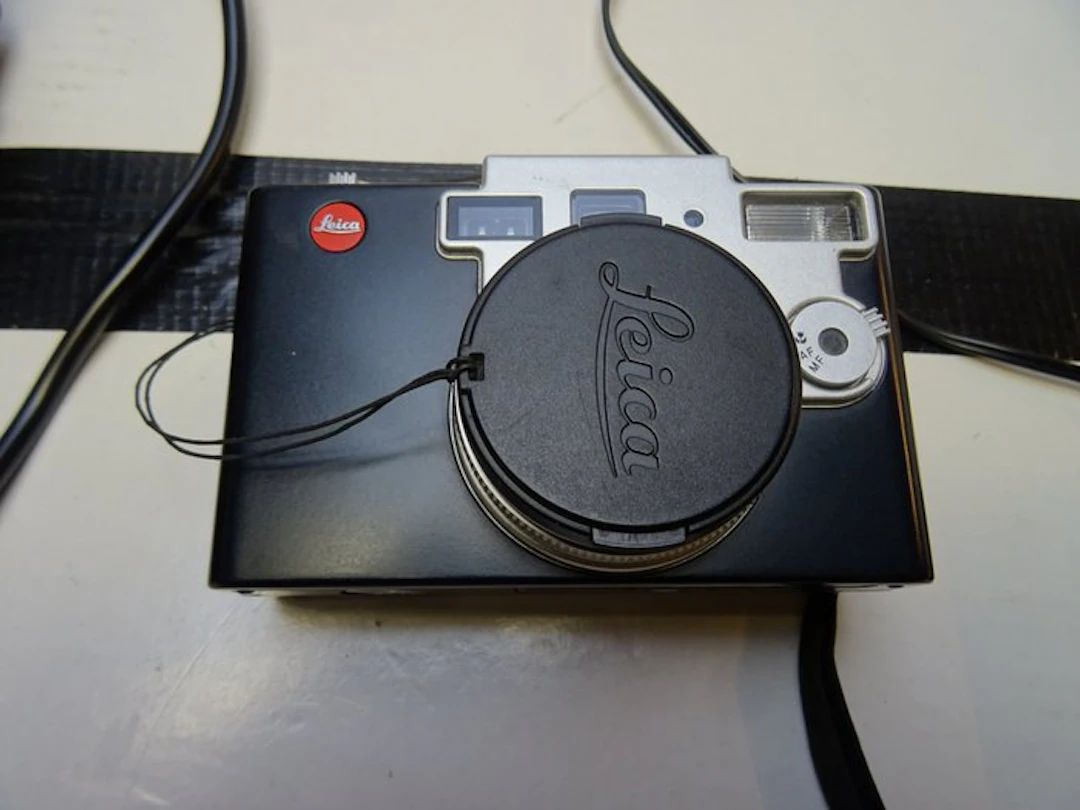 Leica Digilux 1 Set – 4.0 MP Vintage-Digitalkamera mit...