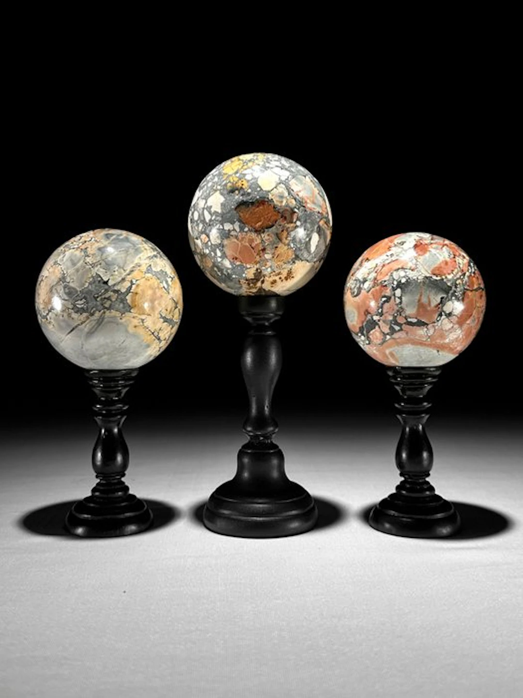 NO RESERVE PRICE - Wonderful set 3 of Maligano Jasper...