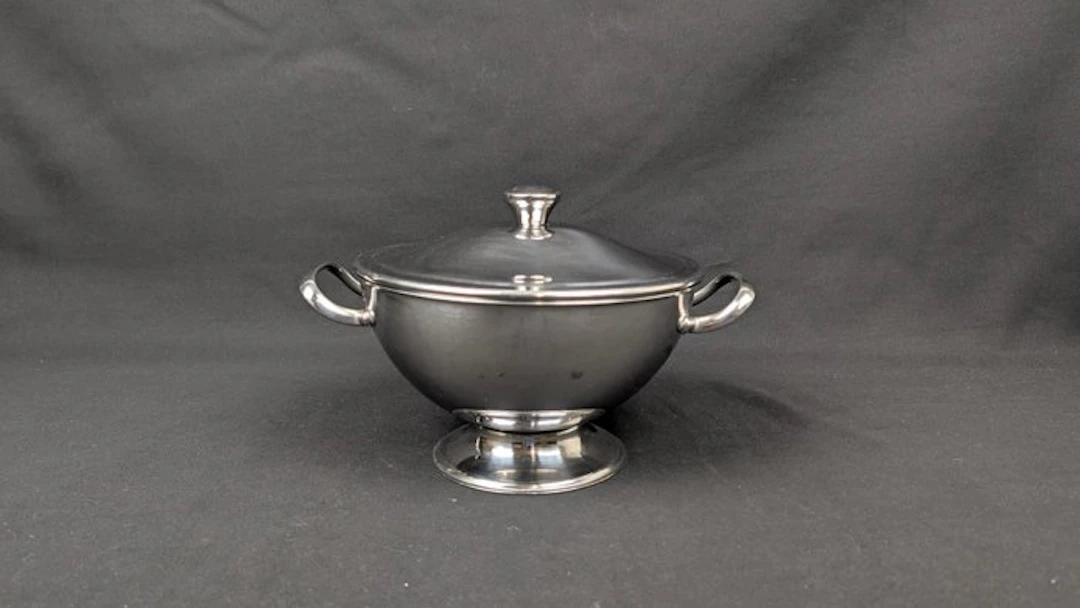Alessi - Tureen - Soup tureen with lid - Stainless steel