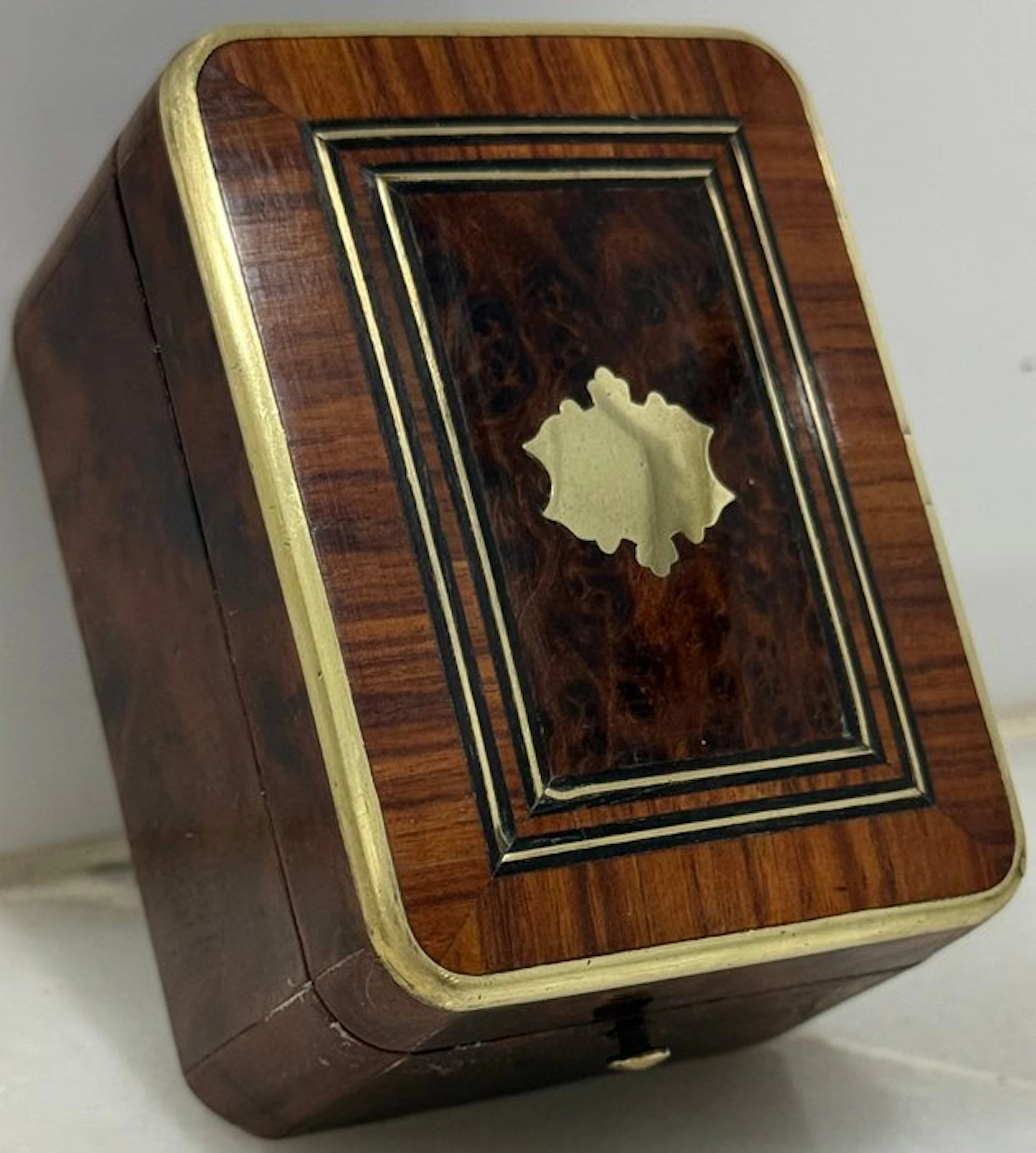 Box - Gilt brass, Thuya, Satinwood