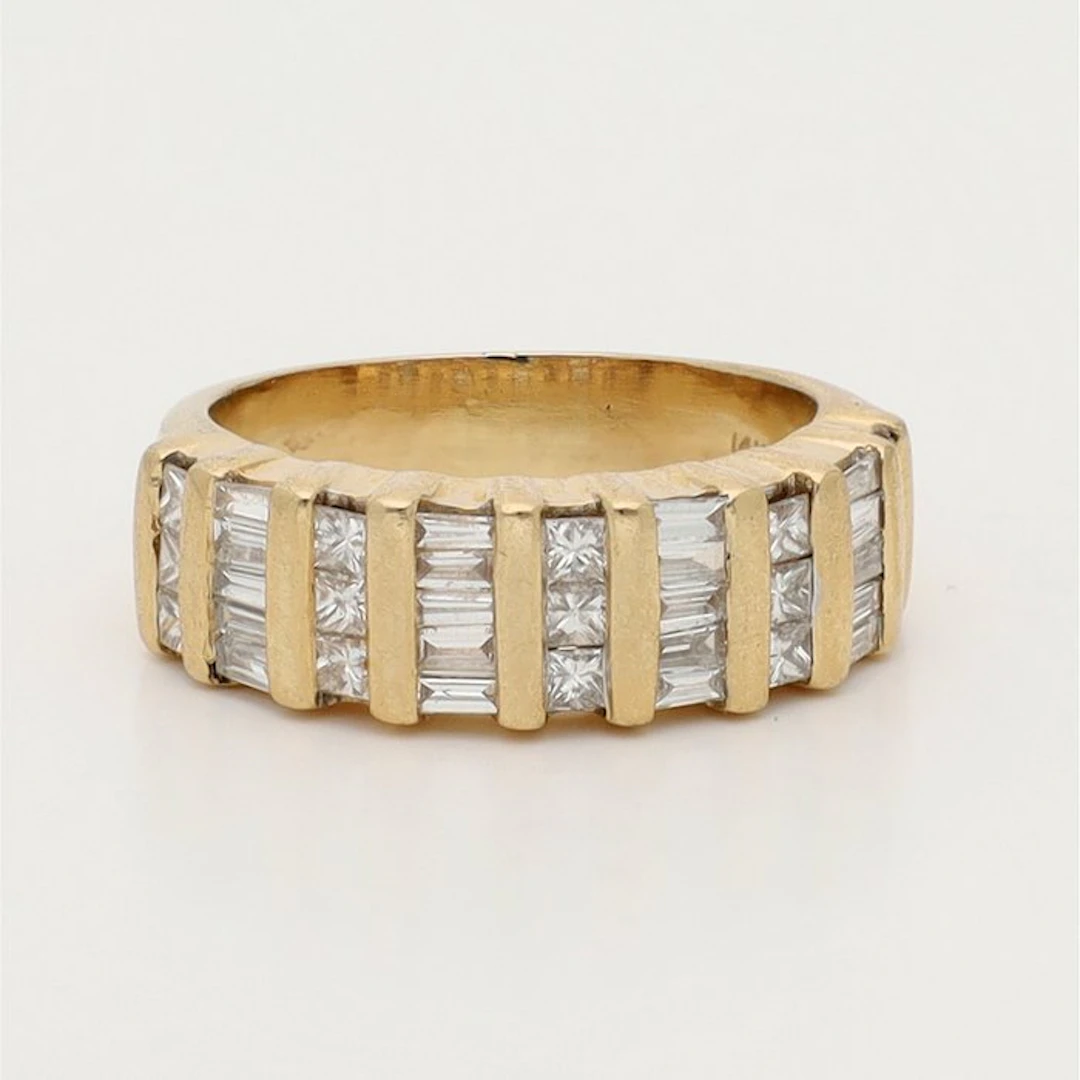 Ring - 14 kt. Yellow gold - 1.00ct. tw. Diamond (Natural) - Diamond