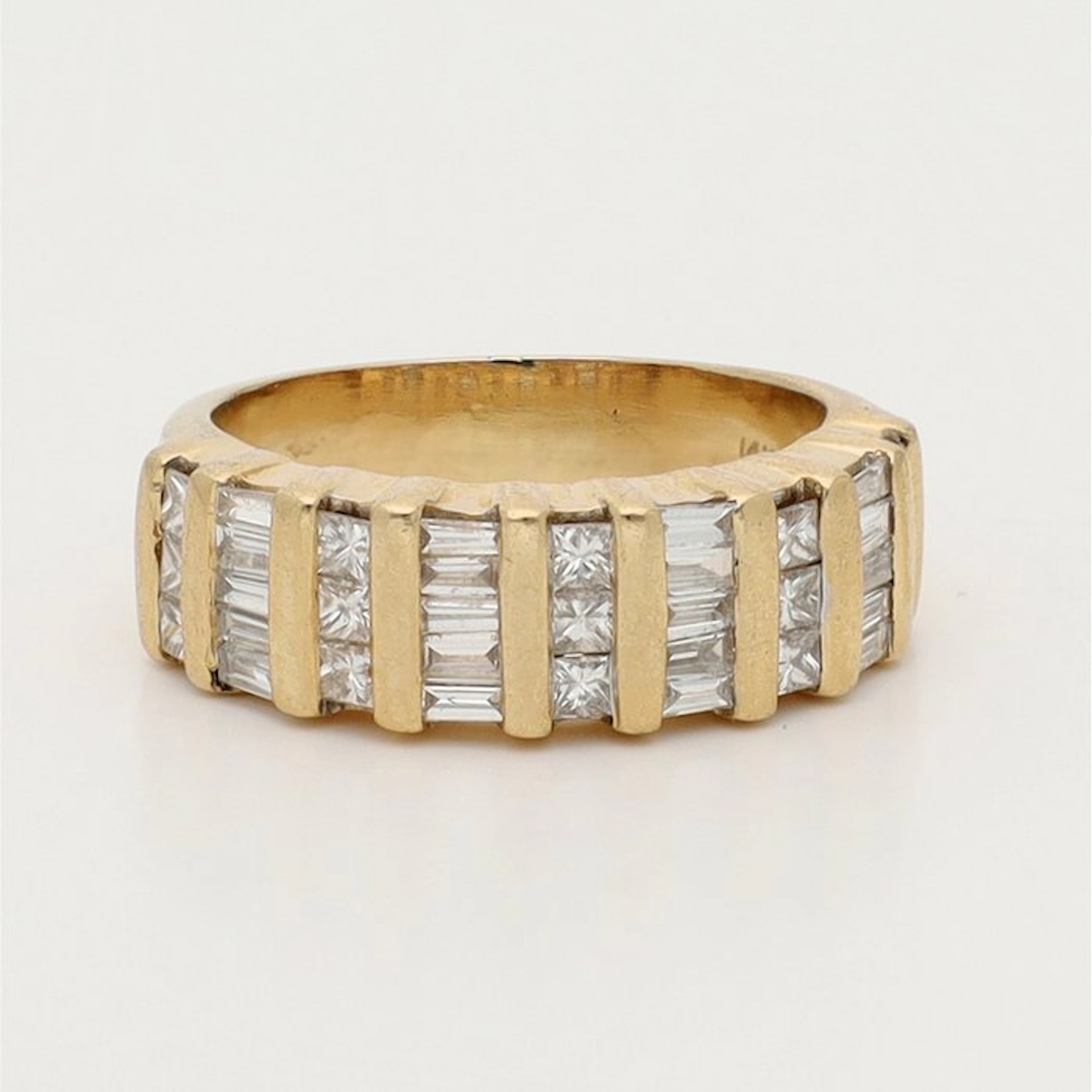 Ring - 14 kt. Yellow gold - 1.00ct. tw. Diamond (Natural) - Diamond