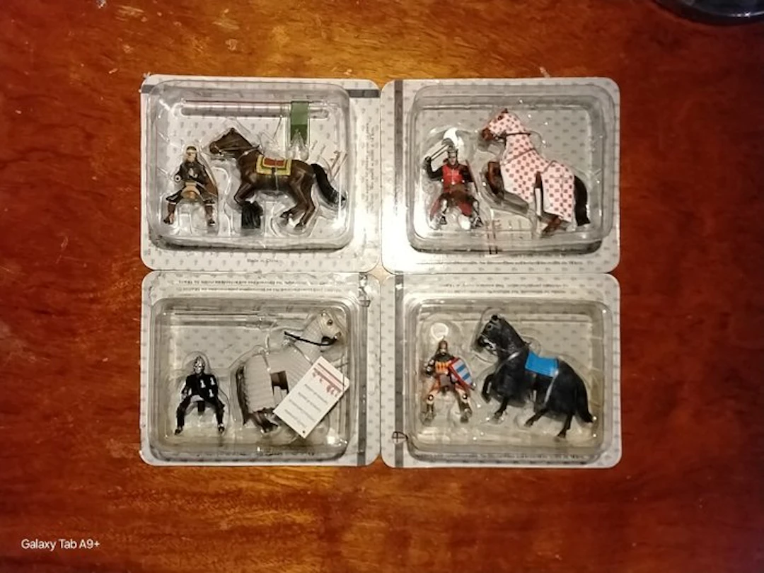 Military miniature figurine - Caballeros de Las Cruzadas...