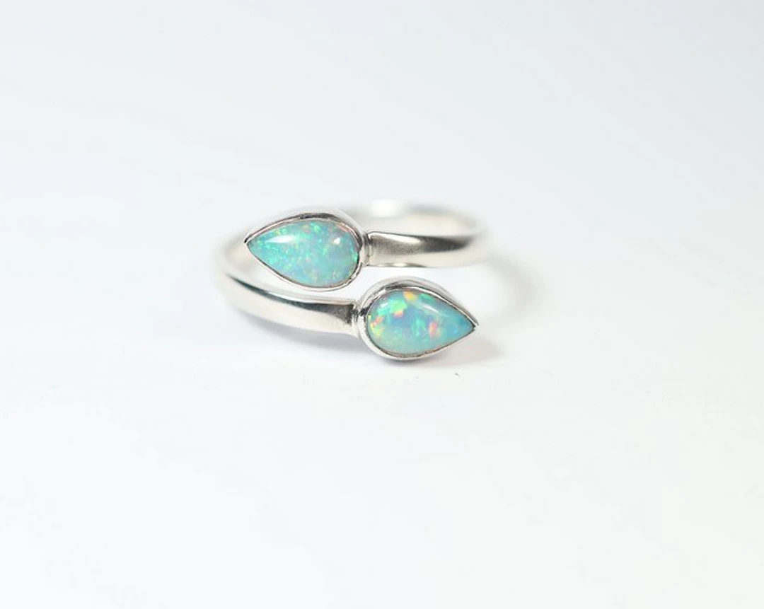 Ethiopian Opal / Welo Opal Ring / Cabochon / new- 2.92 g - (1)
