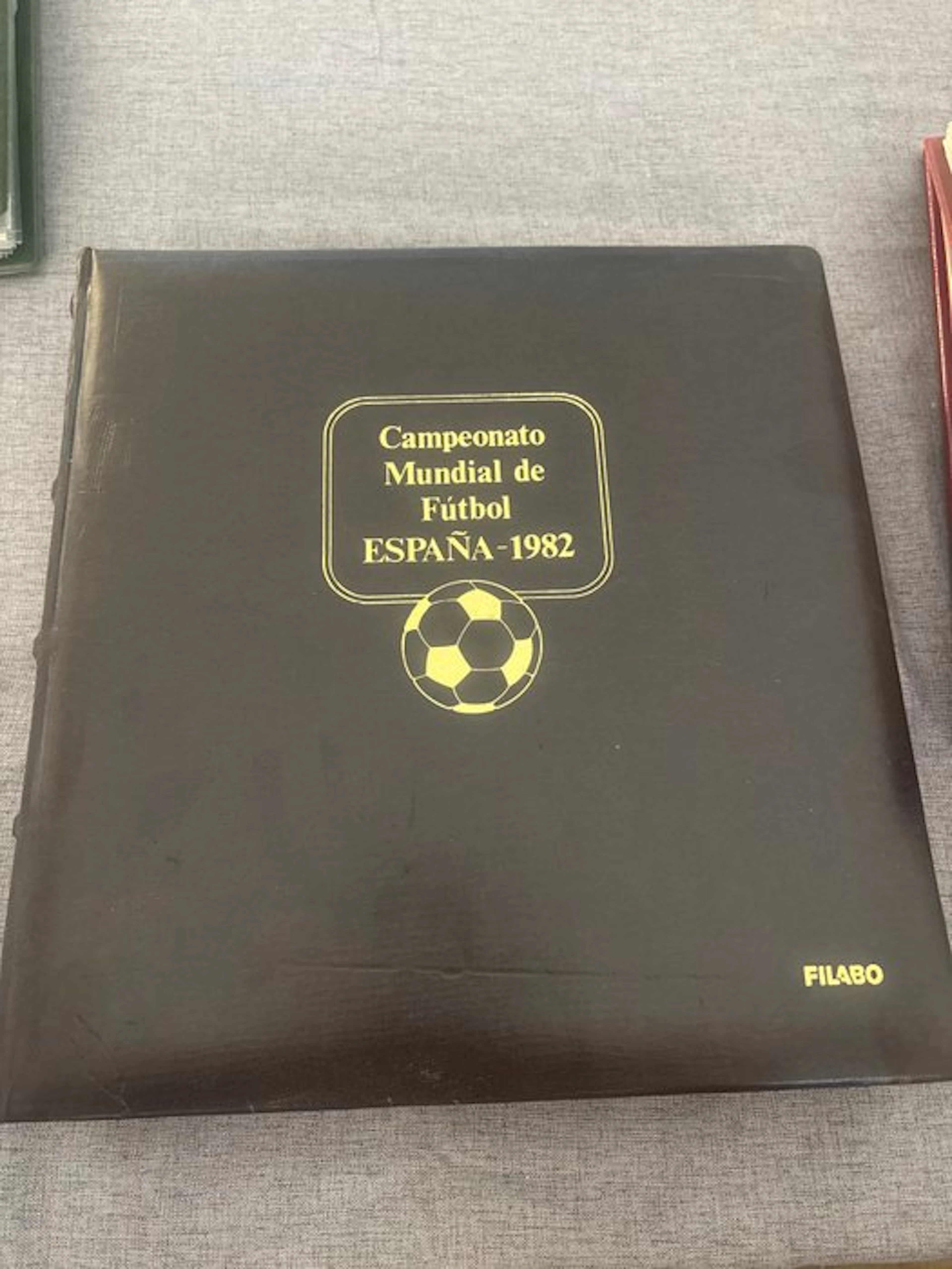 World 1982 - Stamp/envelope album World Cup football Spain 82 Soccer Sport