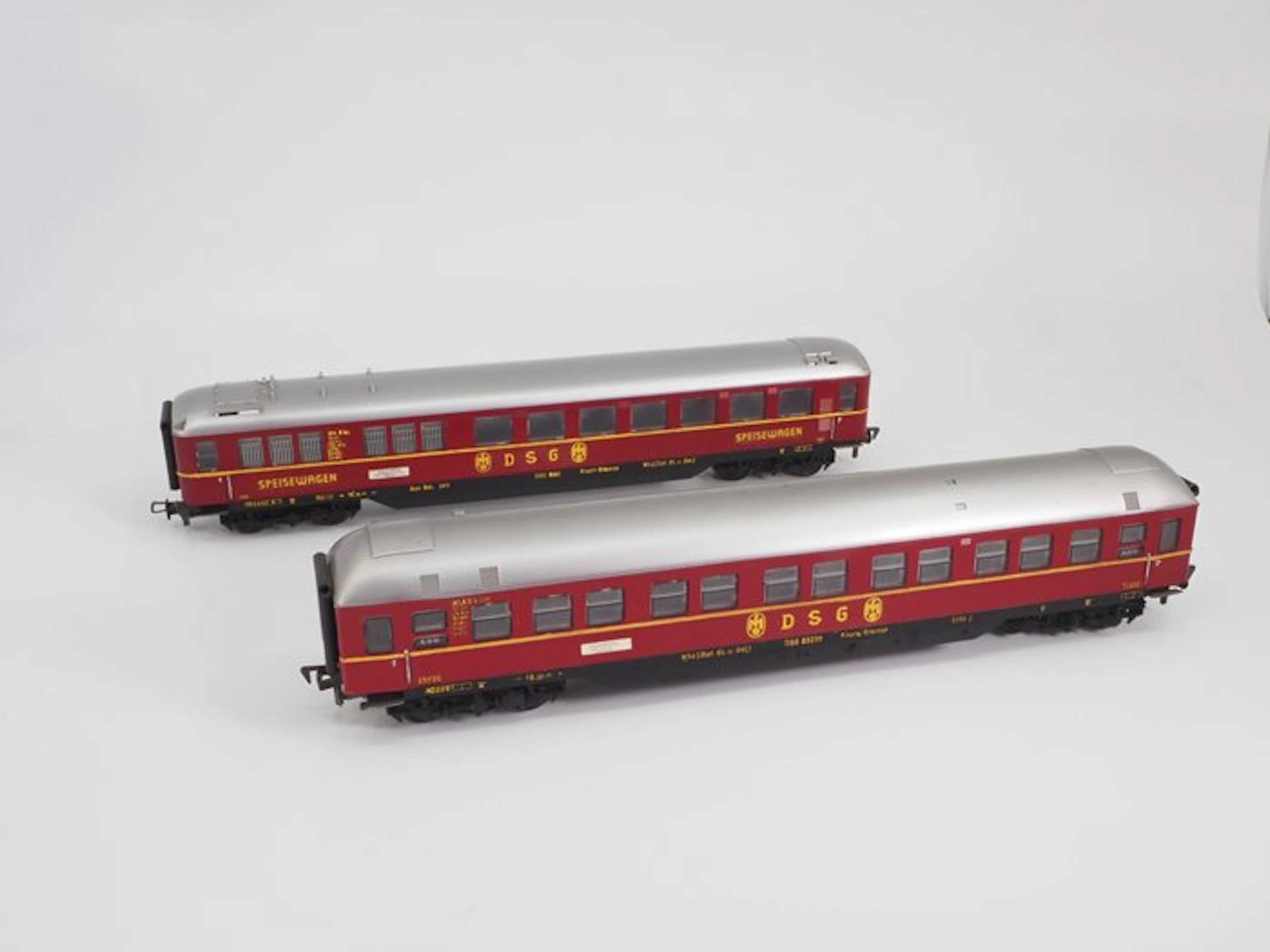 Fleischmann H0 - 1503B en 1505B - Model train passenger...