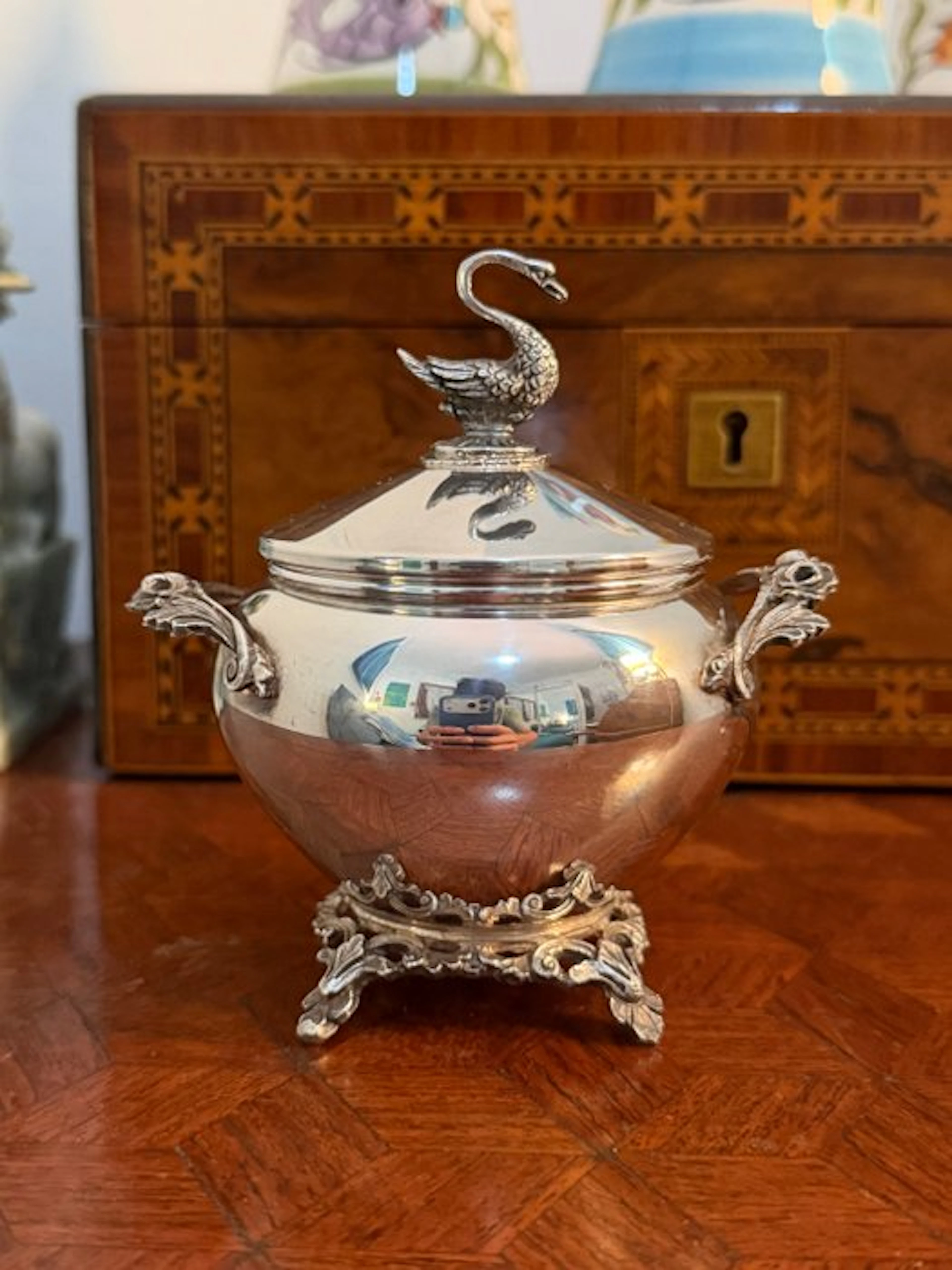 Sugar bowl - Silver