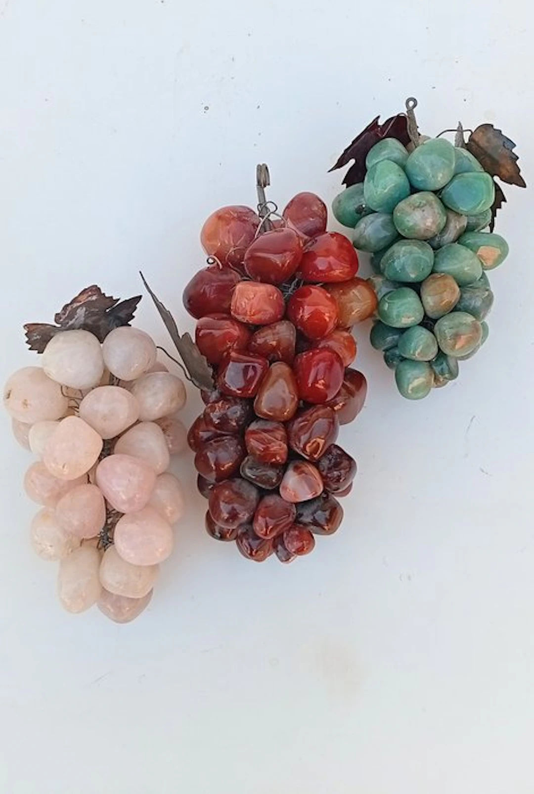 Decorative ornament (3) - Bunches of grapes in stones...
