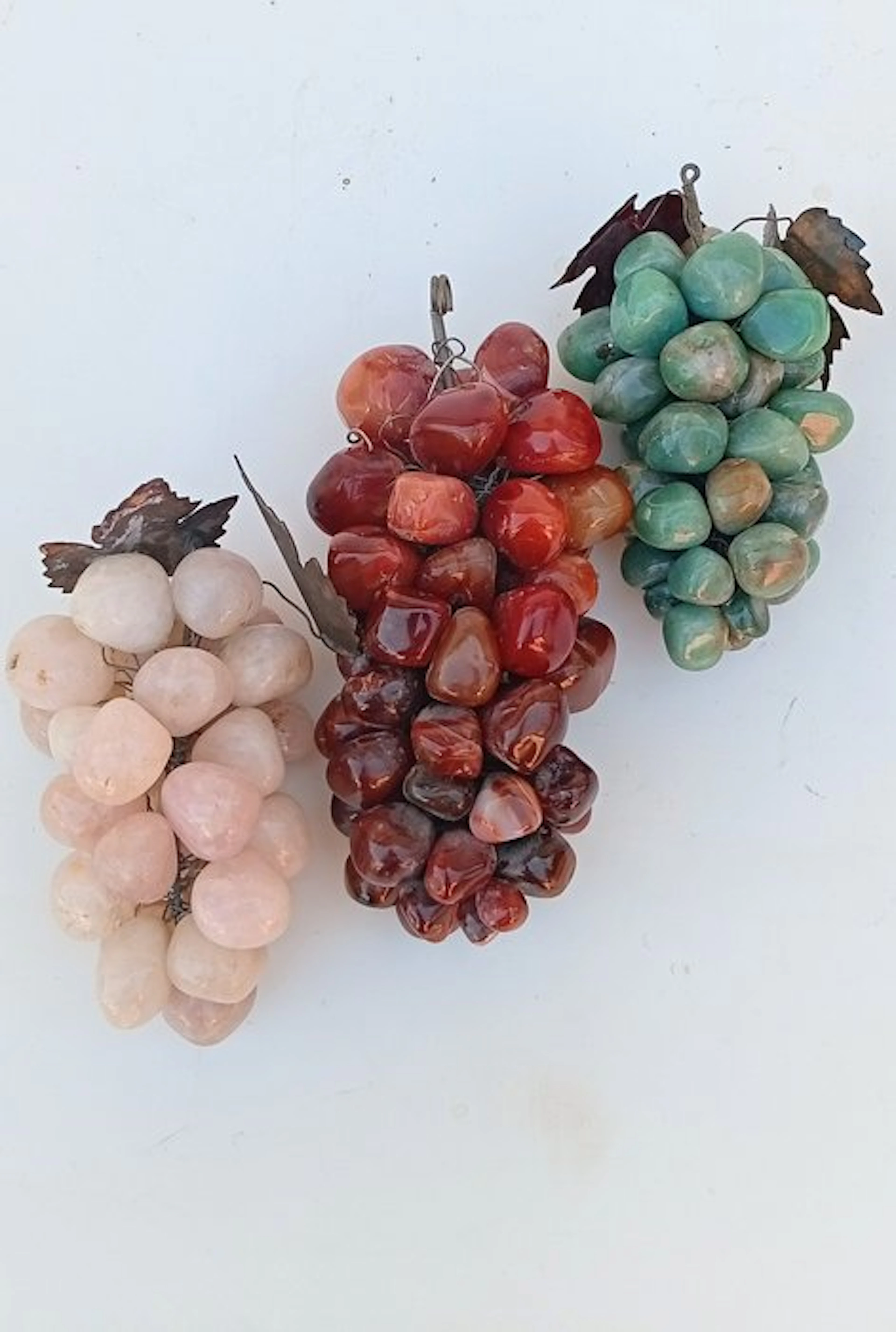 Decorative ornament (3) - Bunches of grapes in stones...