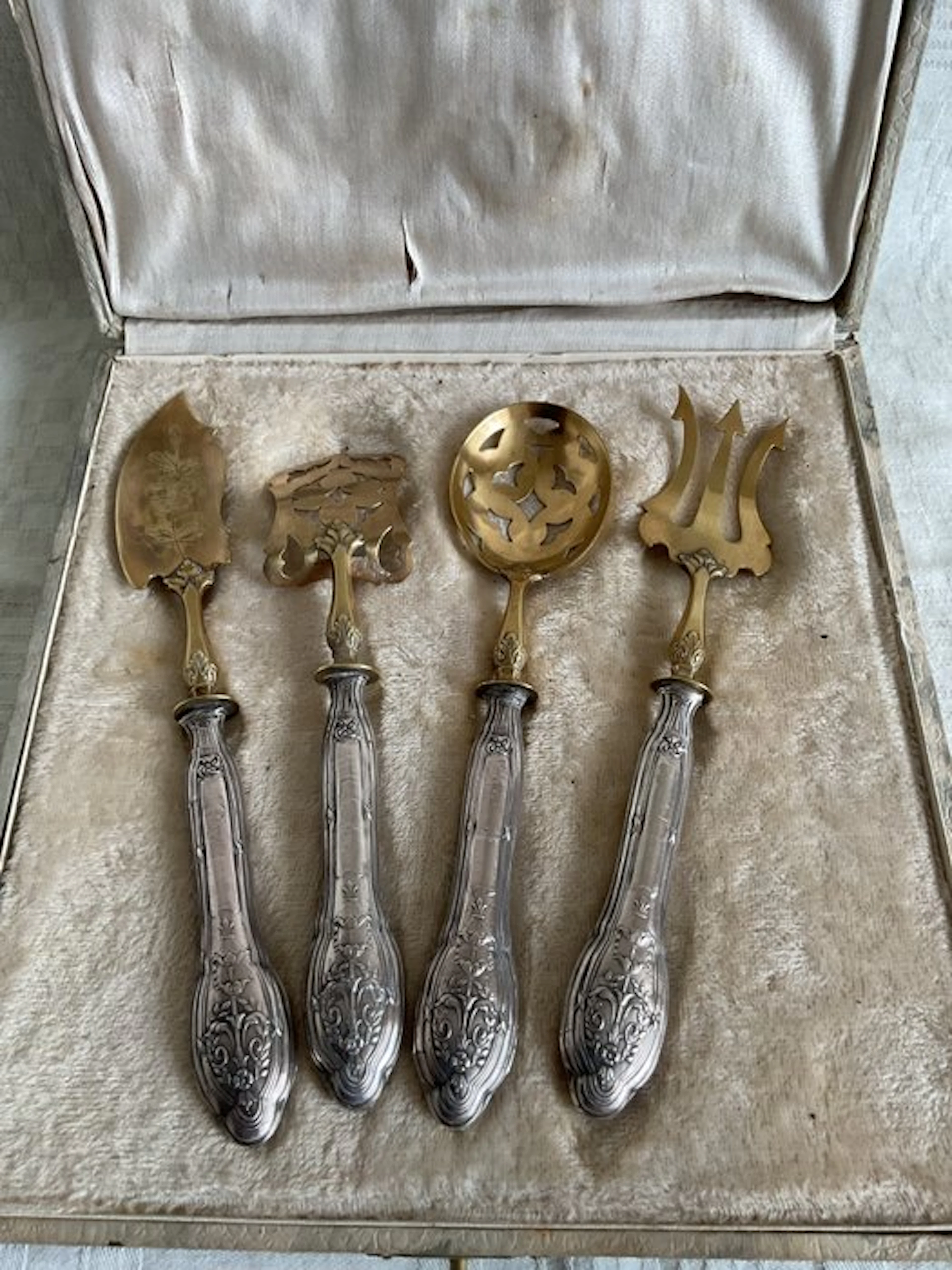 Franse meester / zilversmid onbekend - Serving utensil...