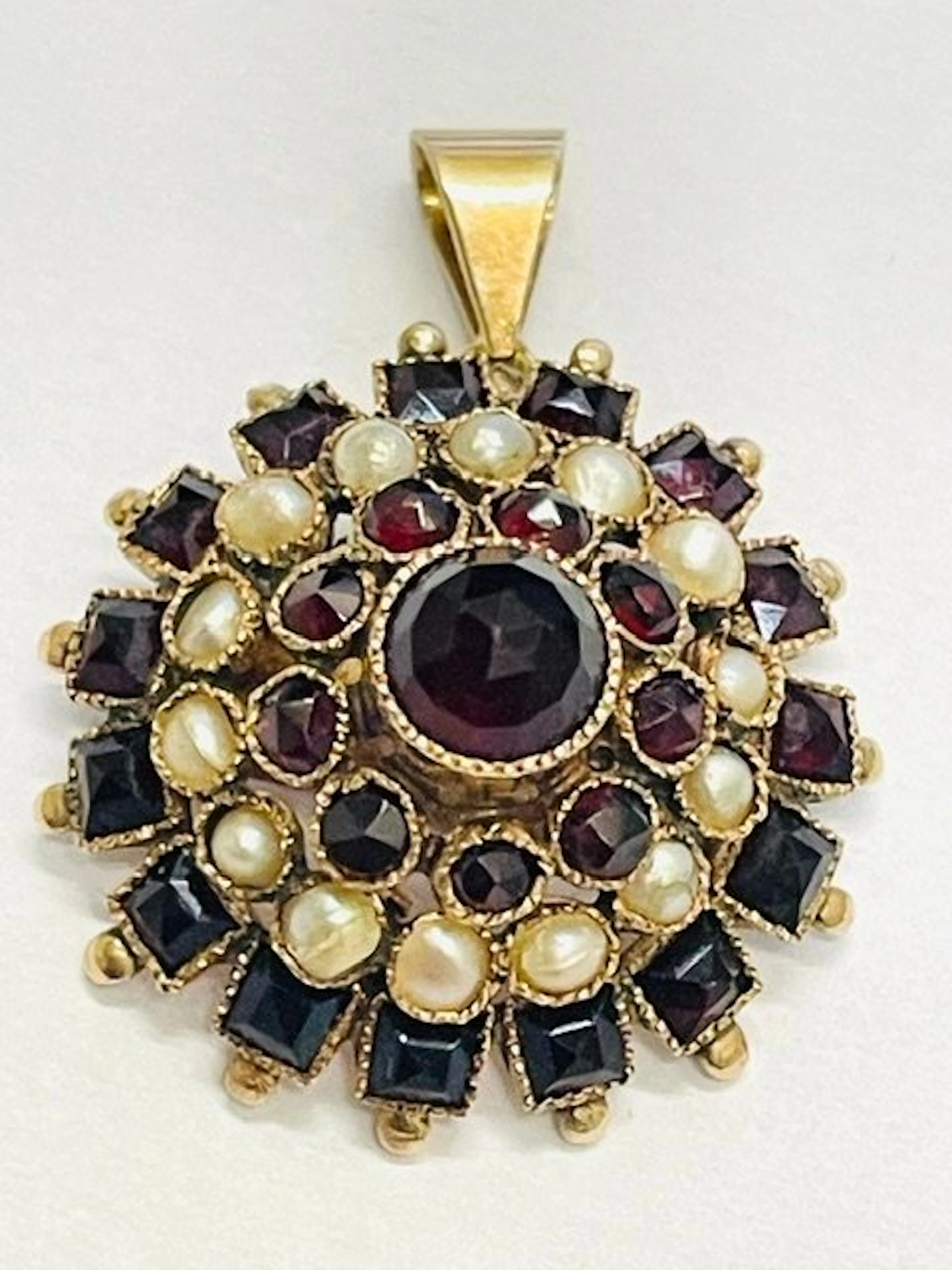 Pendant - 14 kt. Rose gold Garnet - Pearl