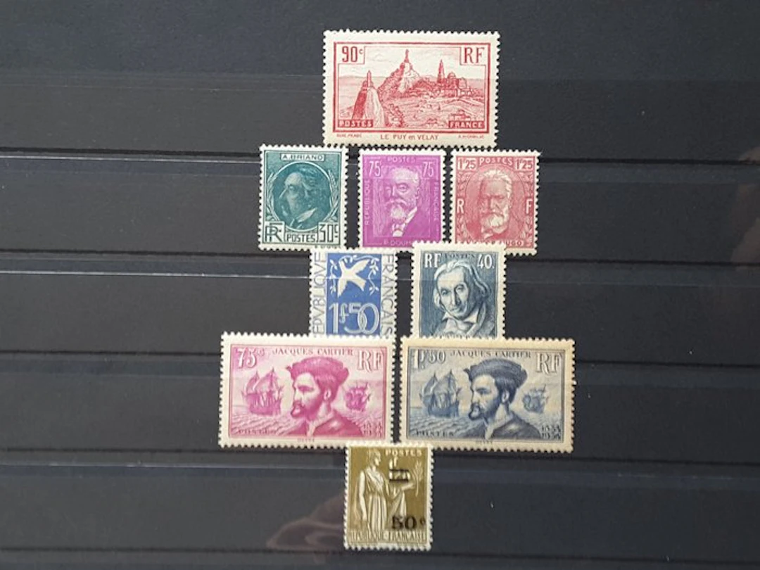 France 1933/1934 - Selection of good semi-modern values...
