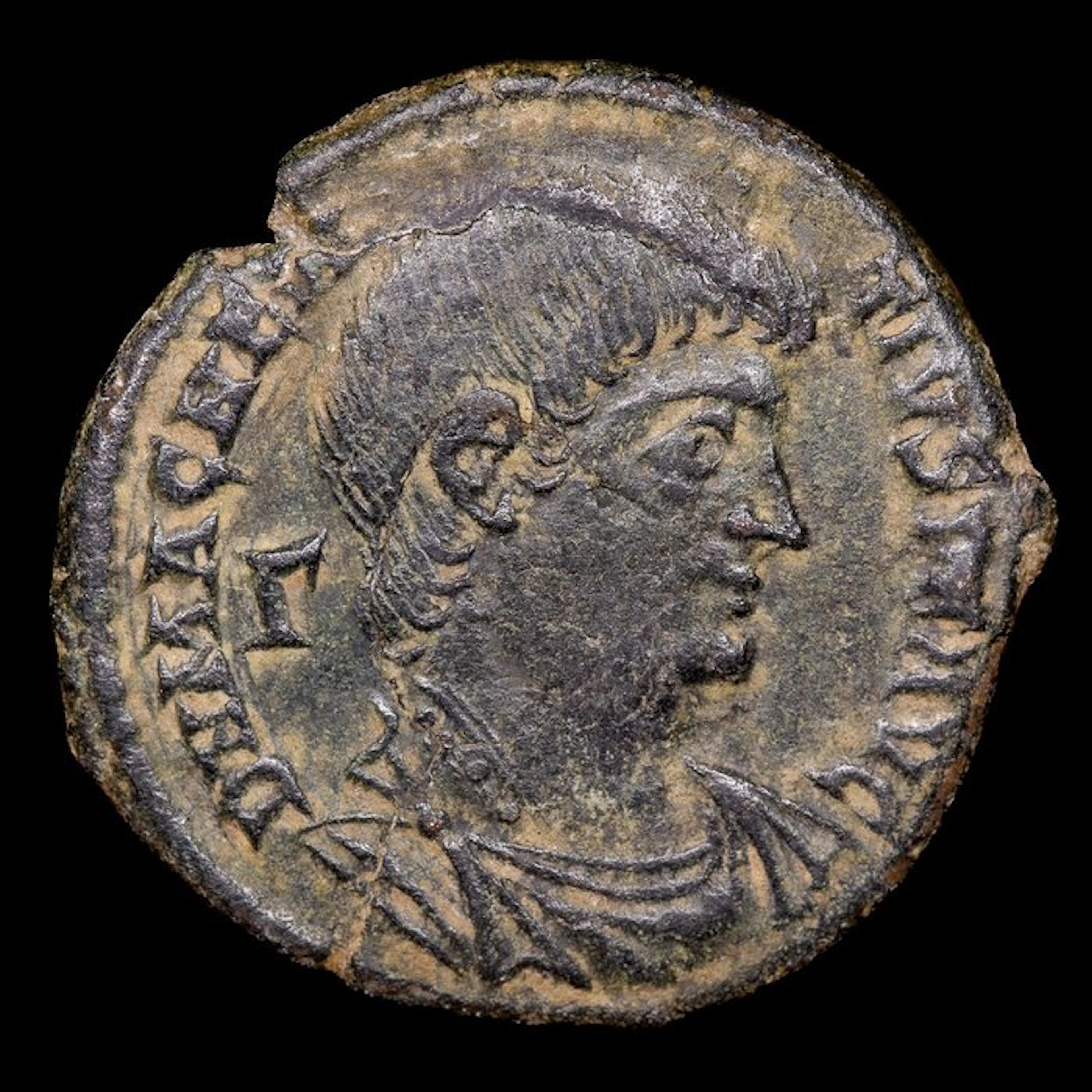 Roman Empire. Magnentius (AD 350-353). Maiorina Roma (No reserve price)