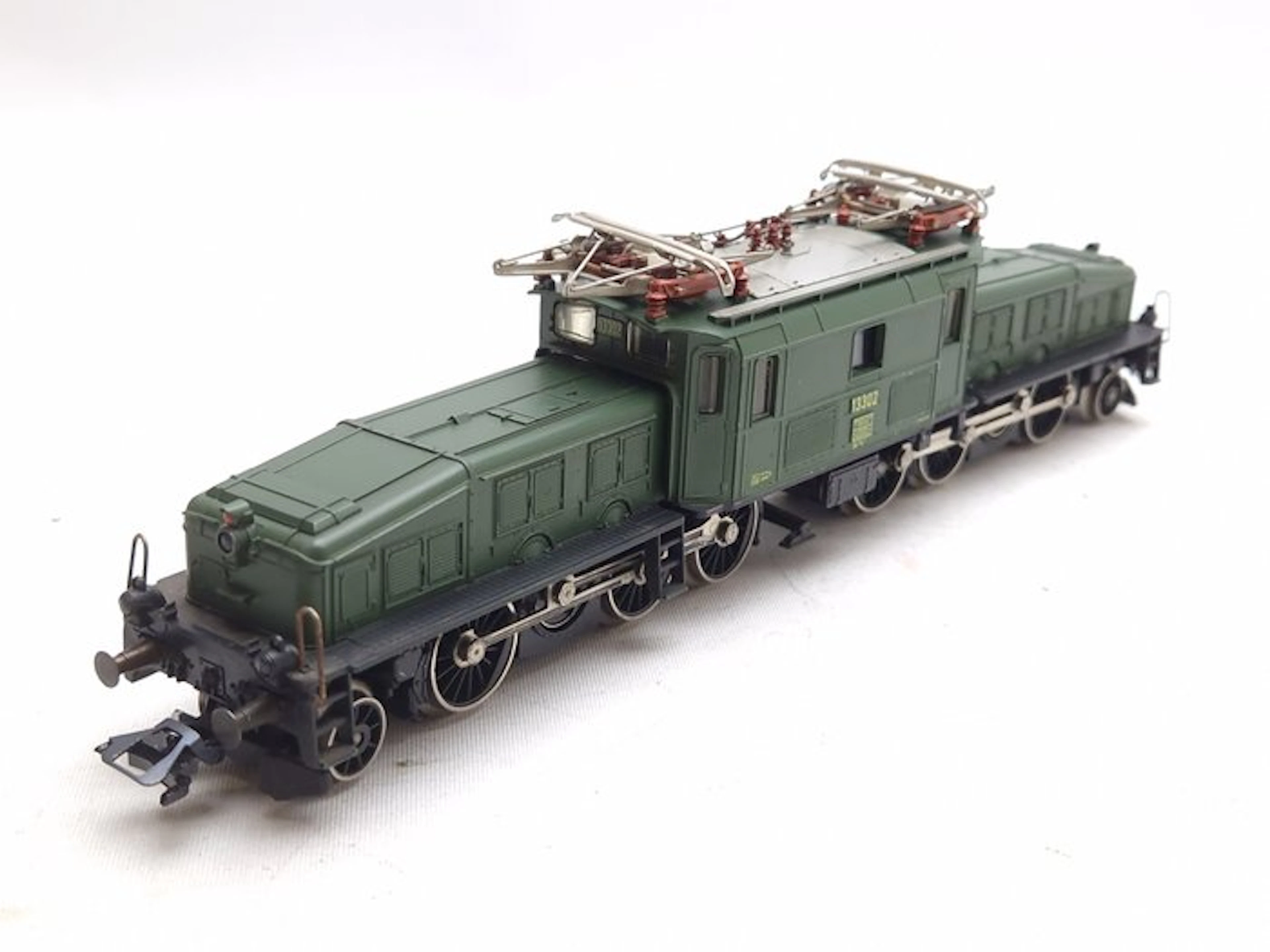 Märklin H0 - 3056 - Electric locomotive (1) - 'Krokodil' Be 6/8 III - SBB