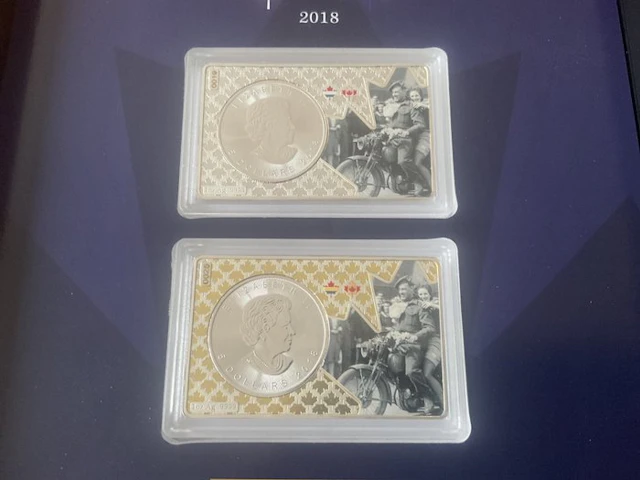 Canada. 5 Dollars 2018 Maple Leaf "Bevrijding van Nederland", 1 Oz 2 stuks