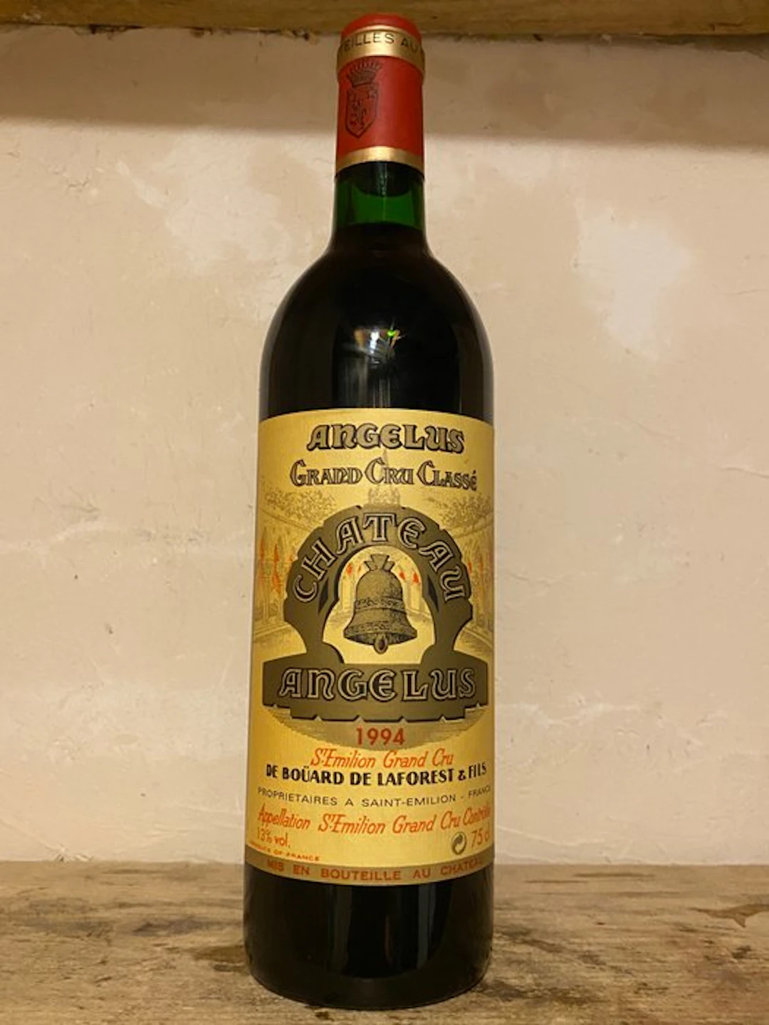 1994 Château Angelus - Boüard de Laforest & fils...