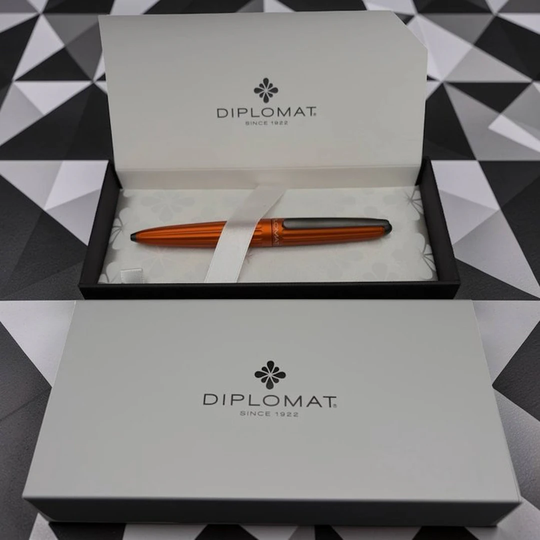 Diplomat - Aero - No reserve price - Pen