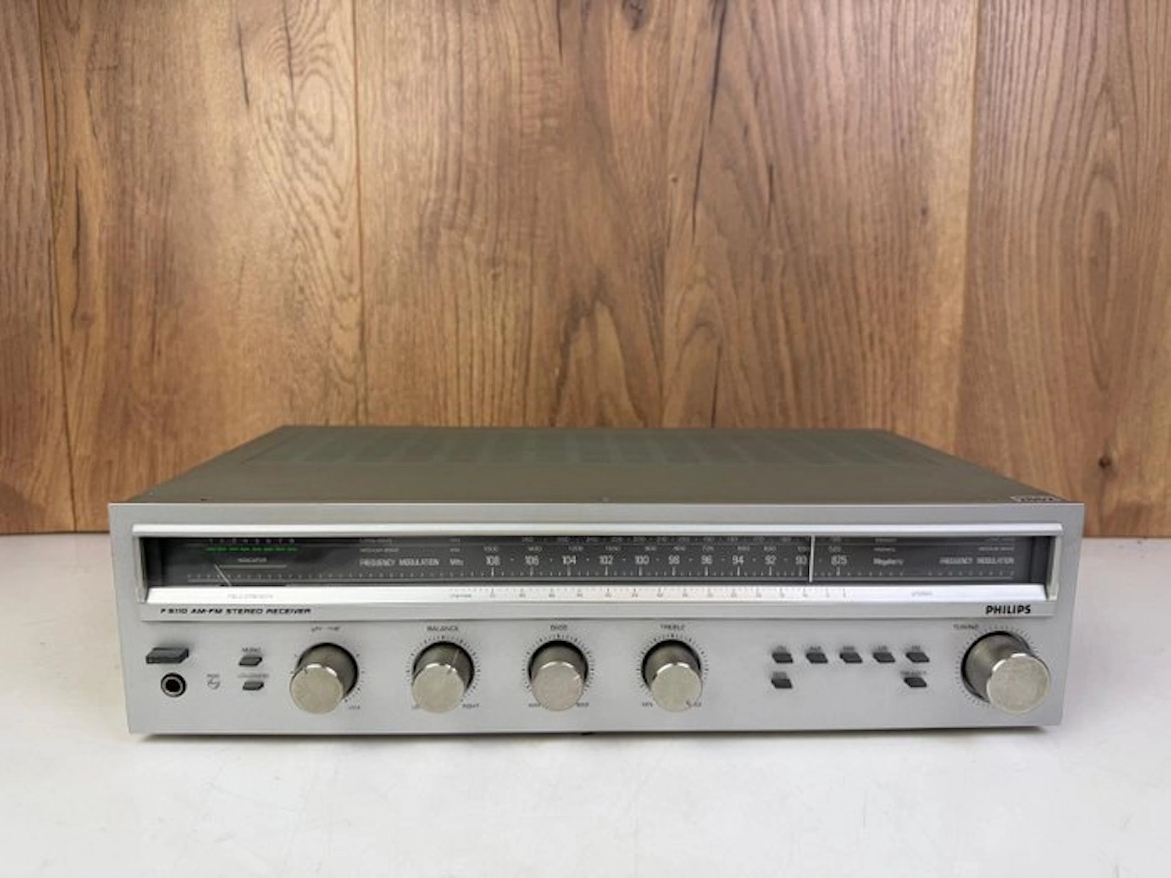 Philips - F5110 Solid state stereo receiver