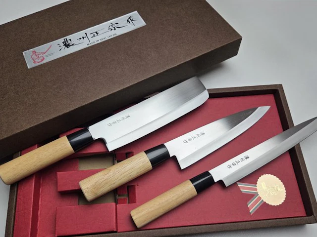 Noshu Masamune (濃州正宗) - Kitchen knife - Authentic...