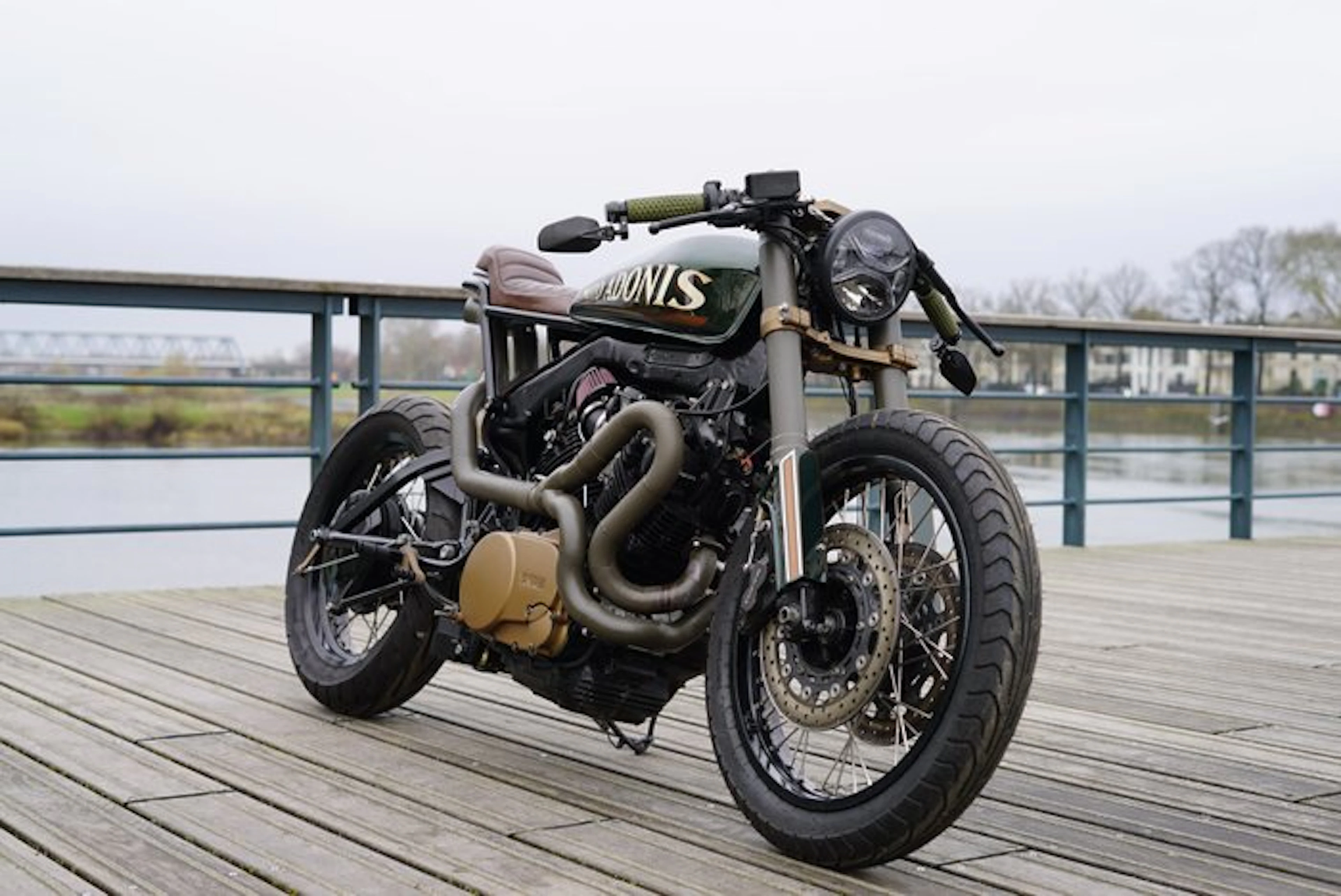 Yamaha - XV 750 - Moto Adonis - CafeRacer - 750 cc - 1982