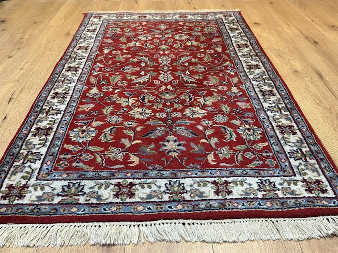 Hand-knotted Indo-Ghom rug – Floral all-over design...