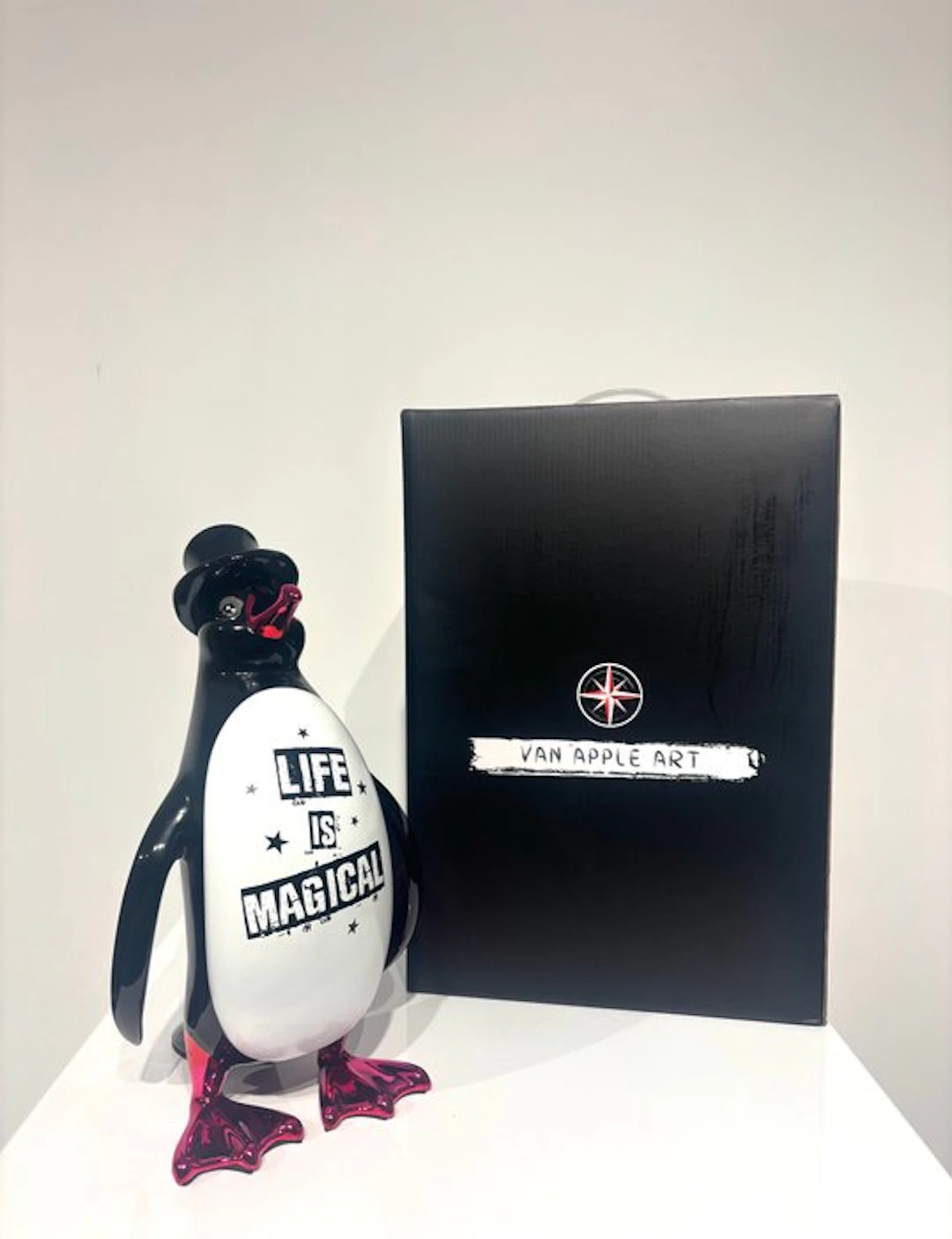 Van Apple - Penguin - Life Is Magical
