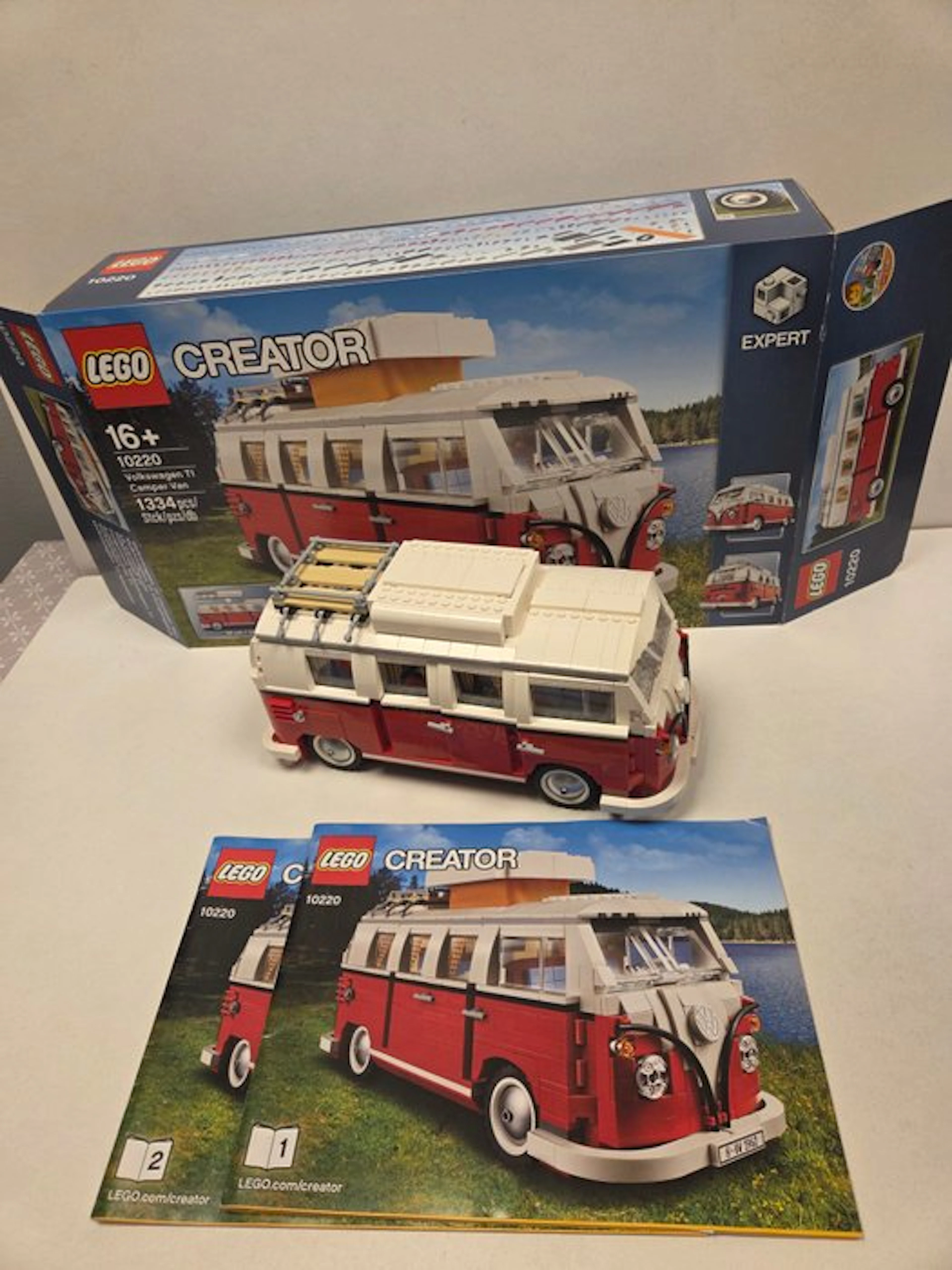 LEGO Set - 10220 - Creator - Volkswagen T1 Camper Van
