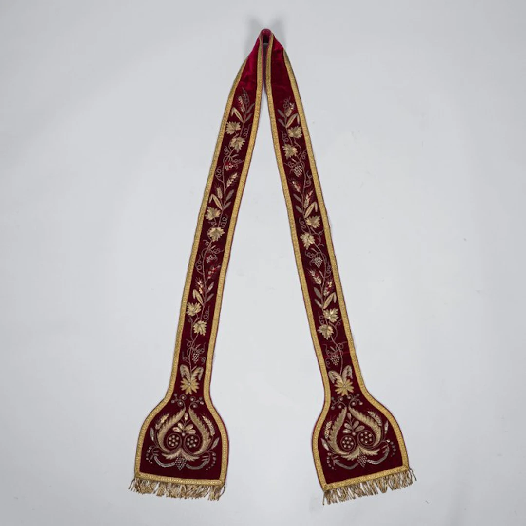 Stole, red, 19th-century embroidery - Textile - 1850-1900