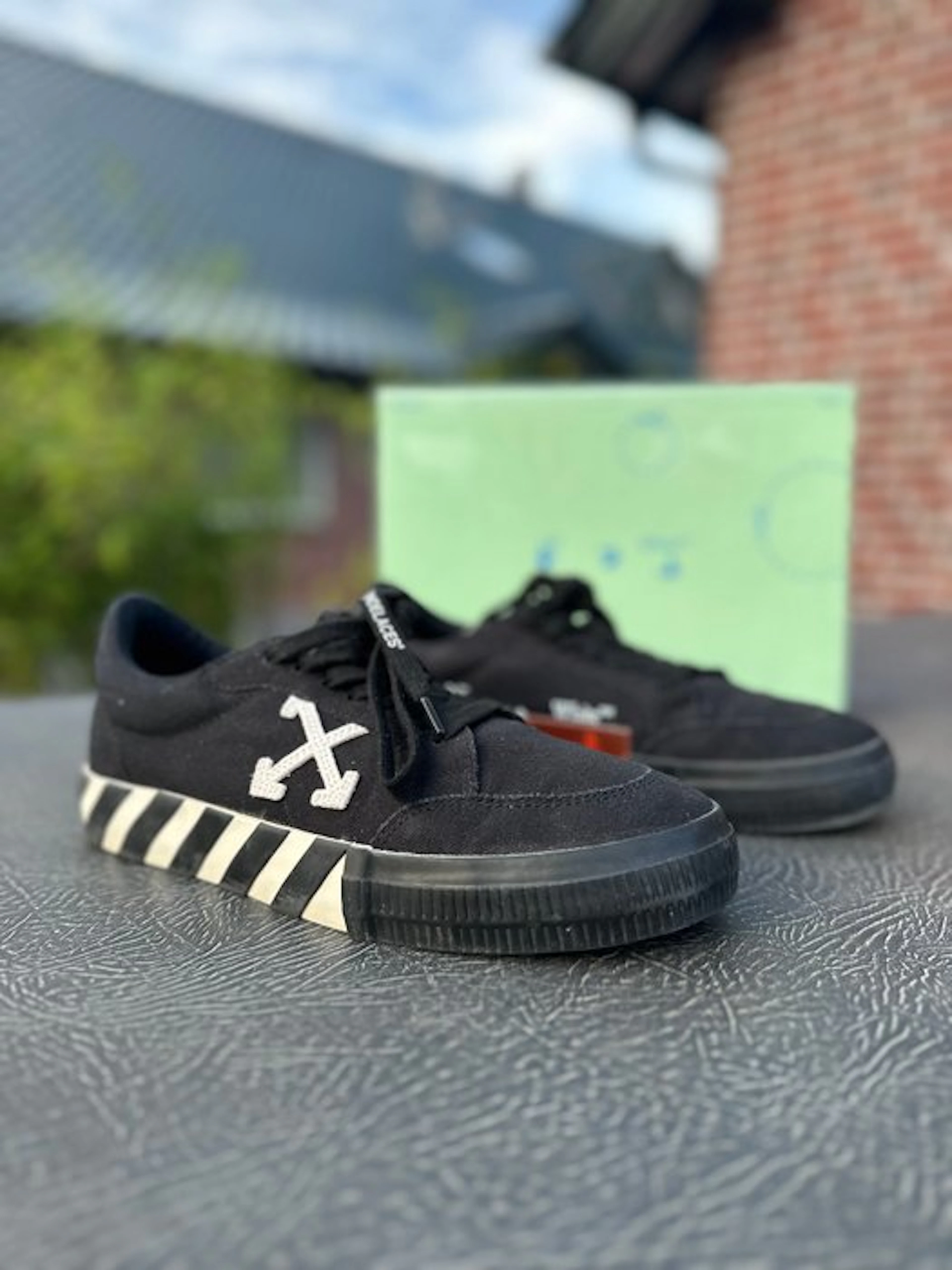 Off White - Vulcanized - Sneakers - Size: EU 41