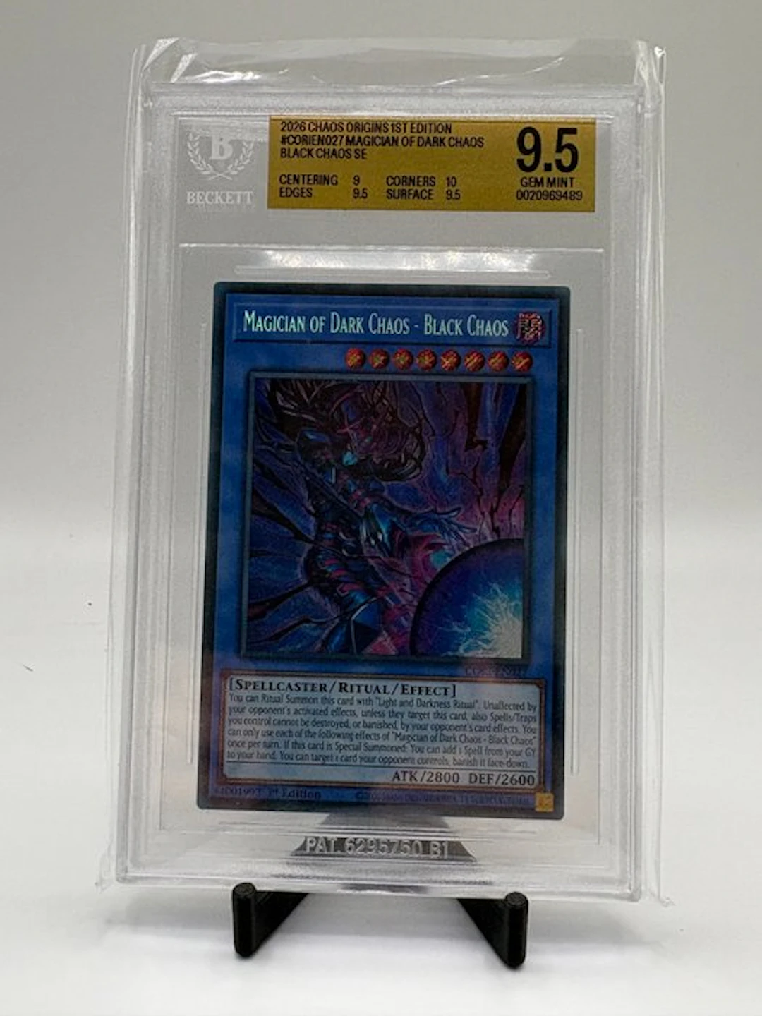 Konami - 1 Graded card - Yu-Gi-Oh! - Magician of Dark Chaos Foil