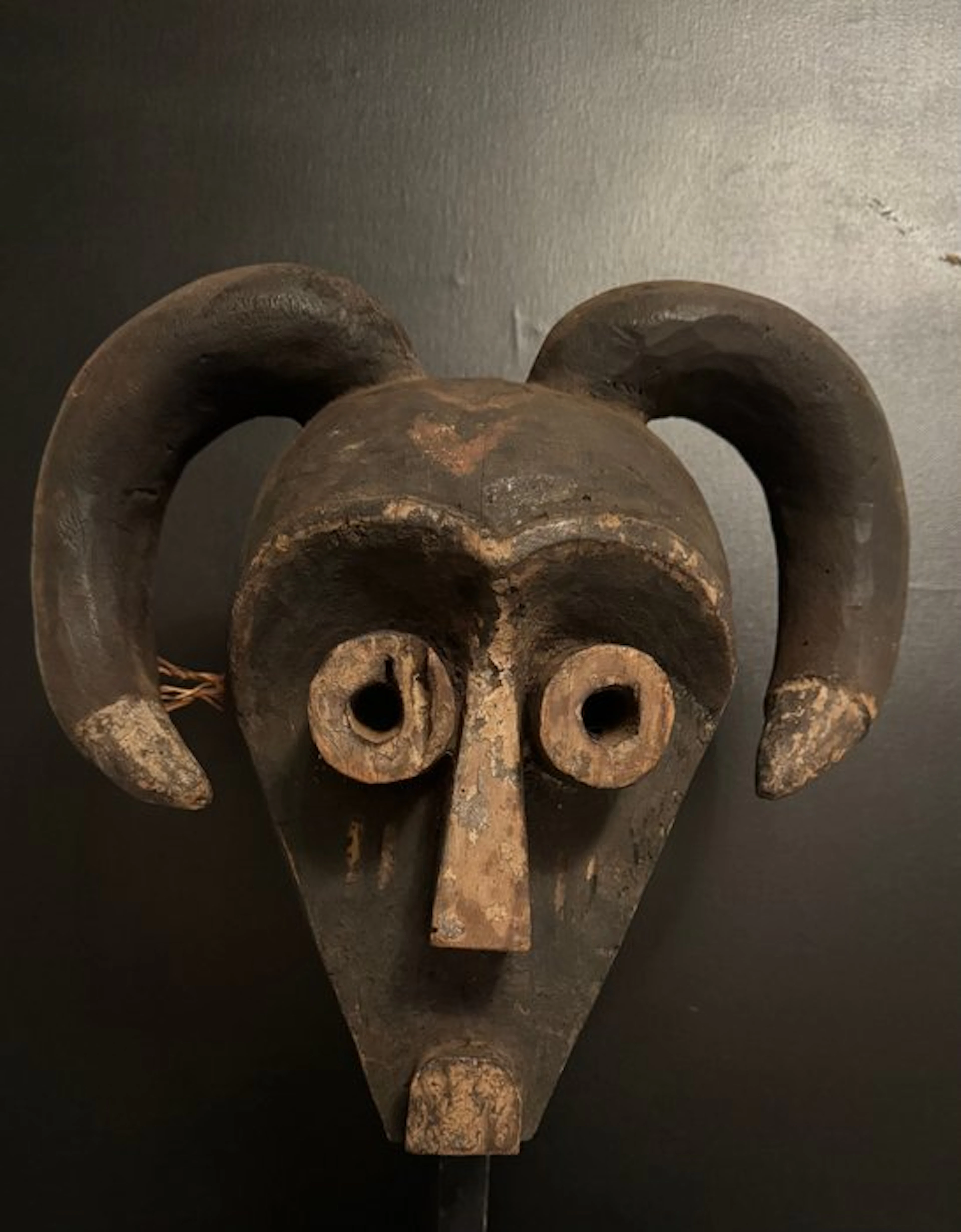 Munyangi mask - Oost Pende - Pende - DR Congo