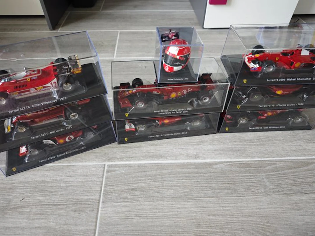1:24 - Model car (9) - DeAgostini